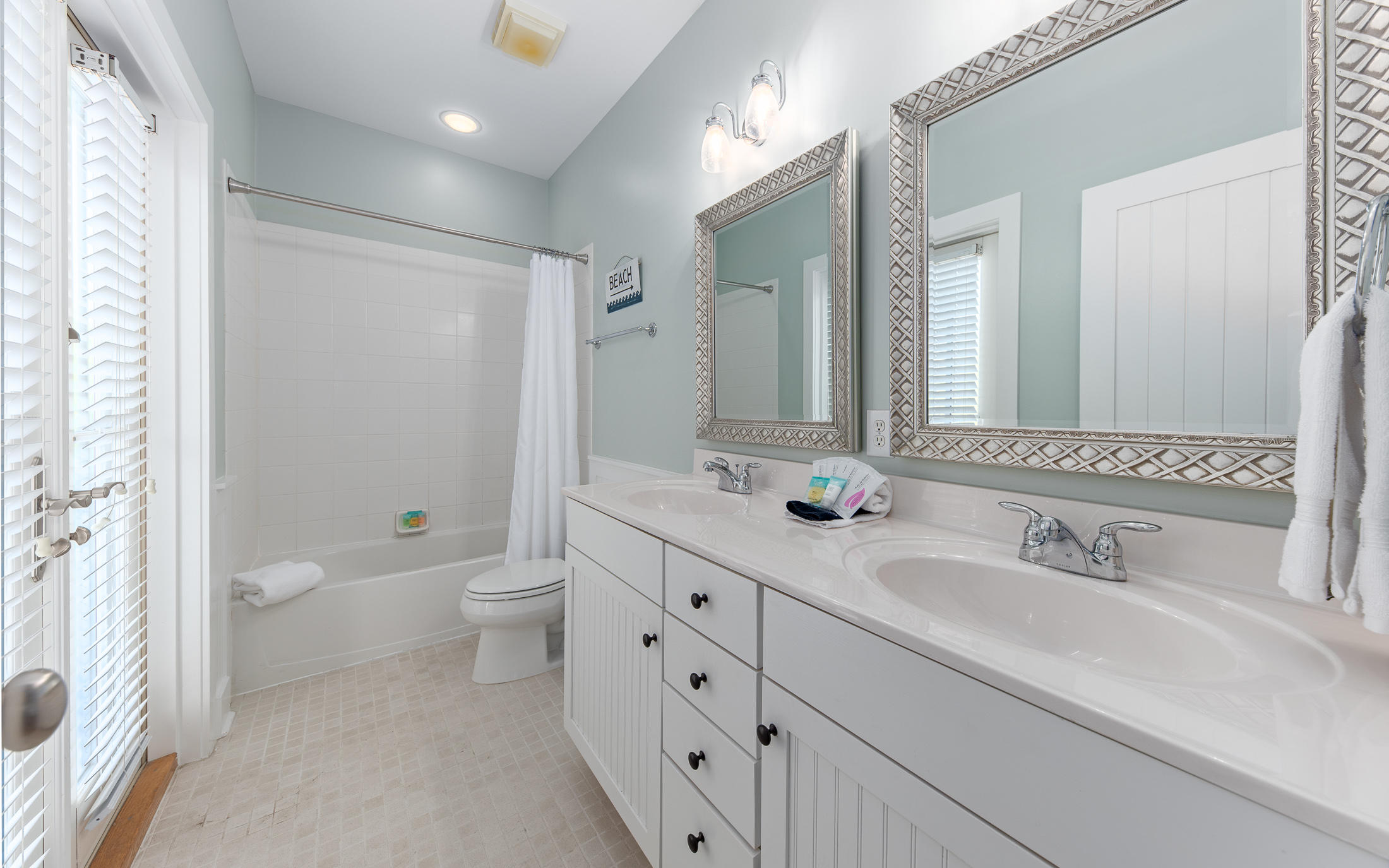 MAGNOLIA COTTAGES - Residential