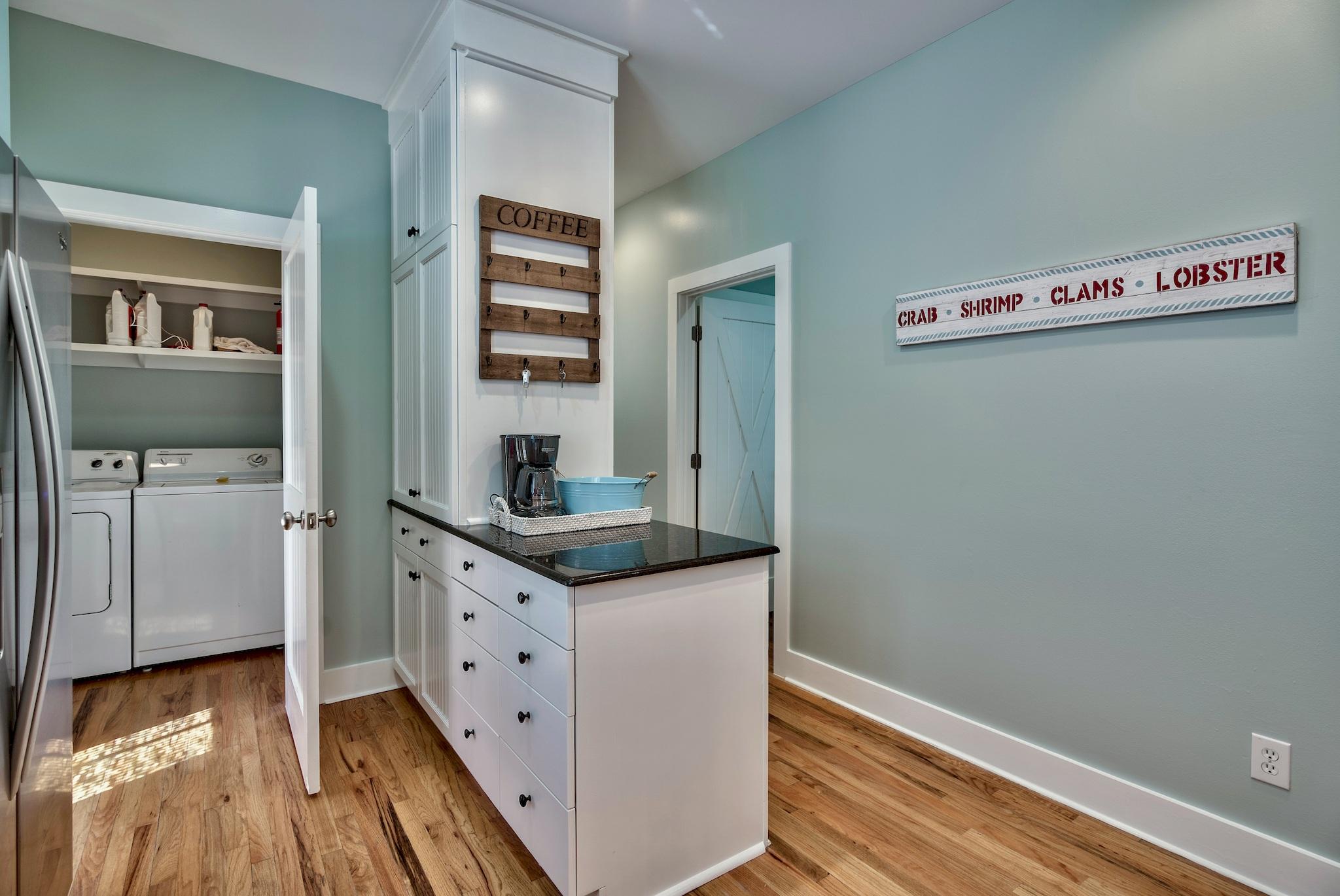 MAGNOLIA COTTAGES - Residential