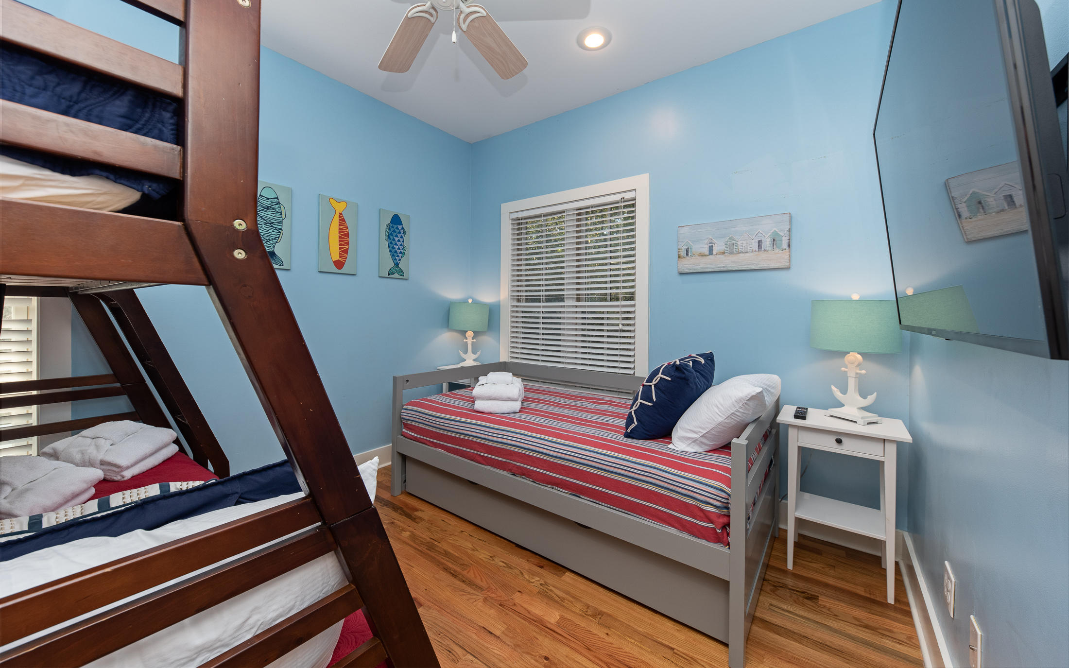 MAGNOLIA COTTAGES - Residential