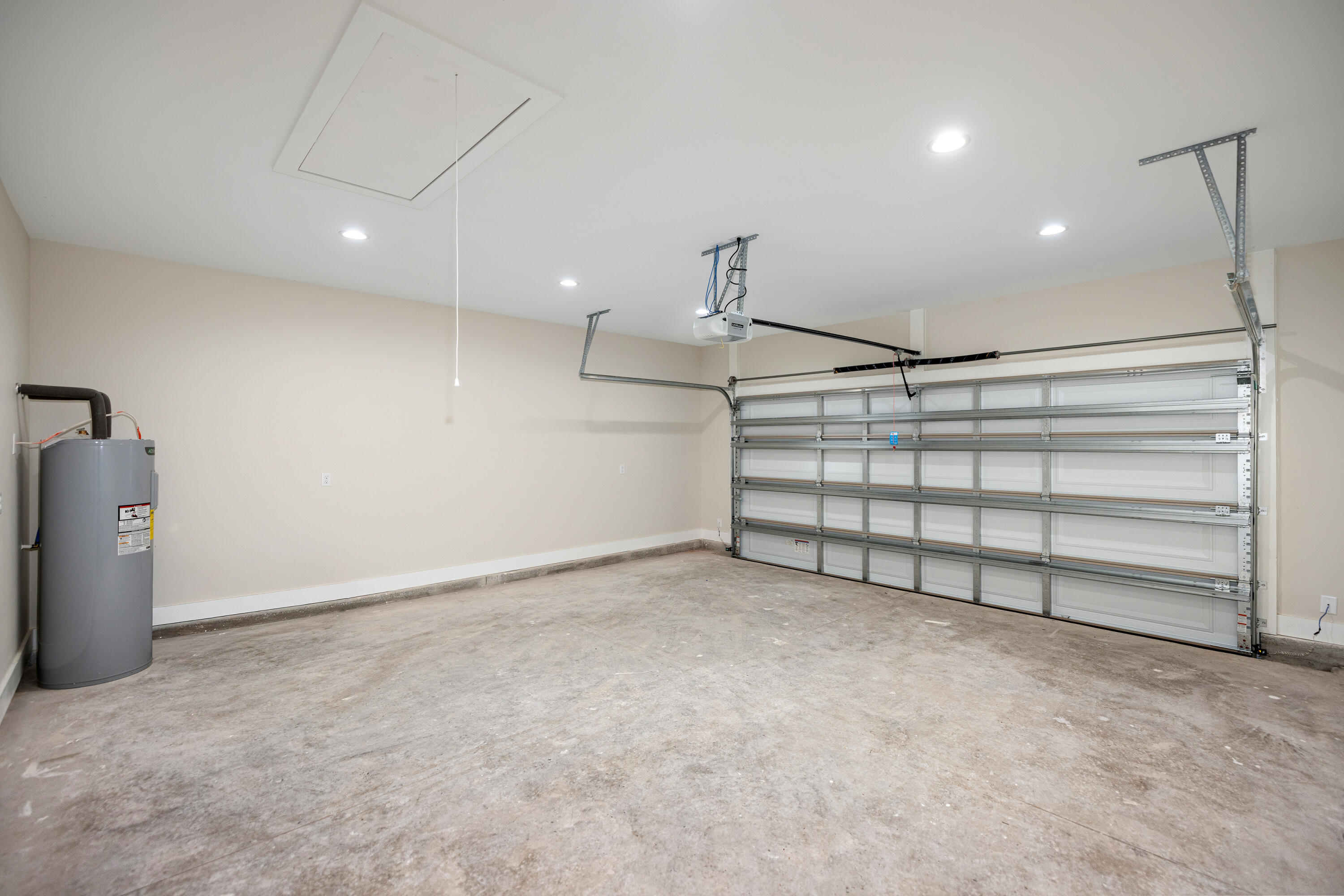 Cherokee S/D - Residential Lease