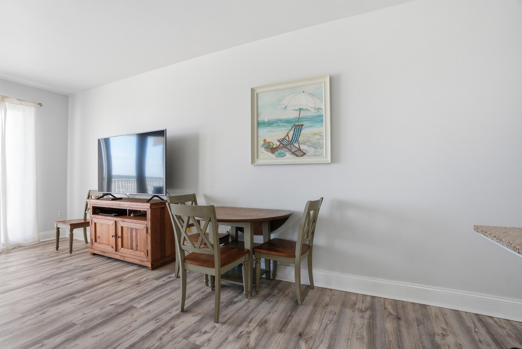 Laketown Wharf - Residential