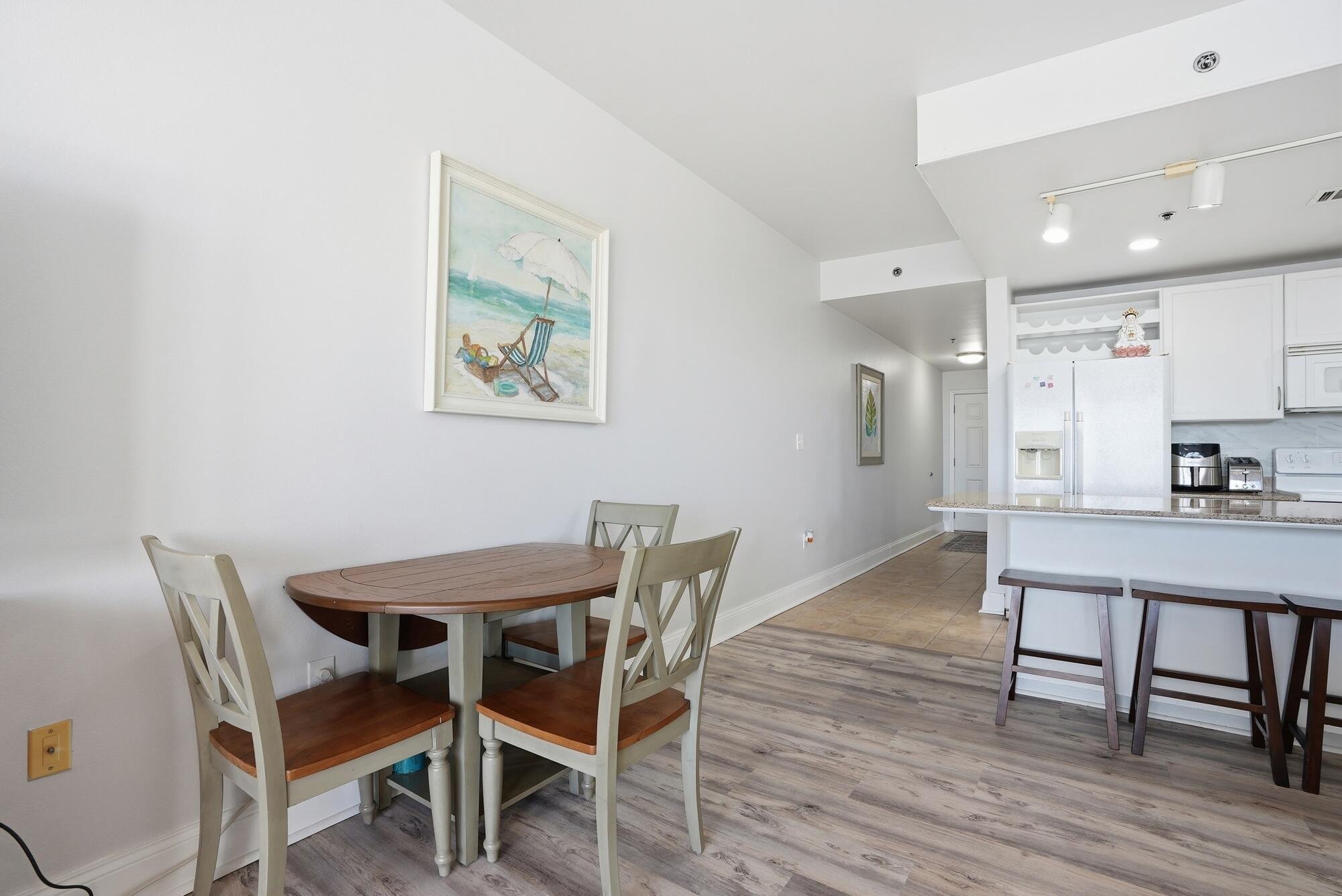 Laketown Wharf - Residential