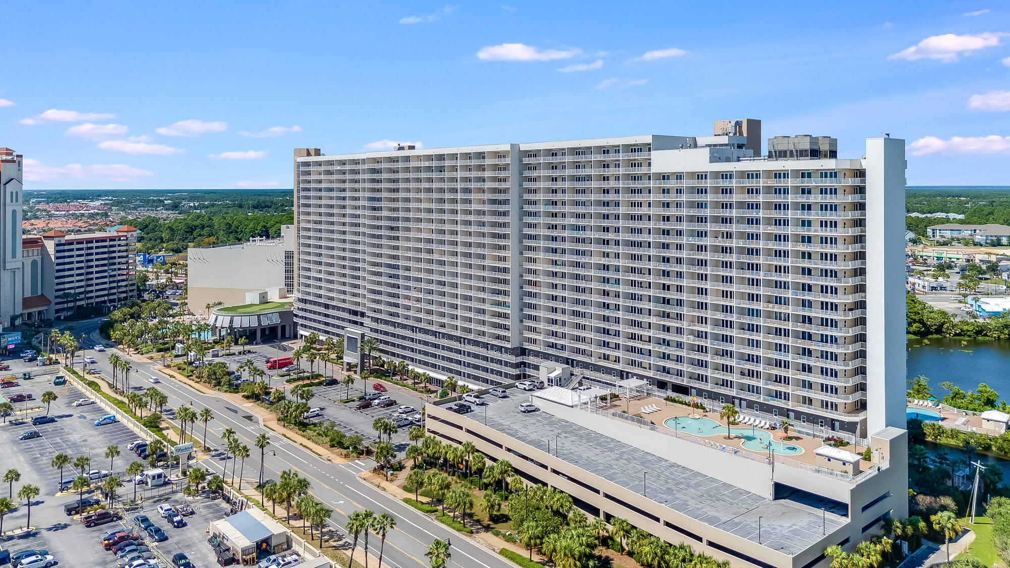 Laketown Wharf - Residential