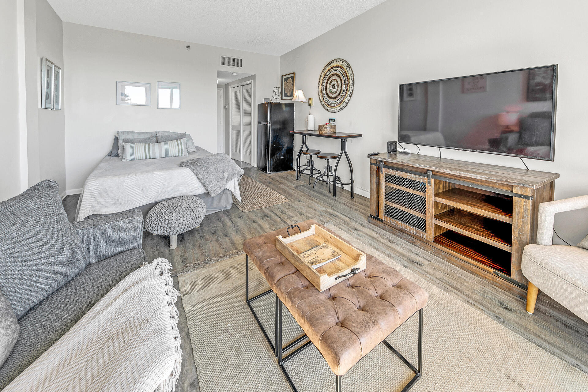 PIRATES BAY PH 1 - Residential