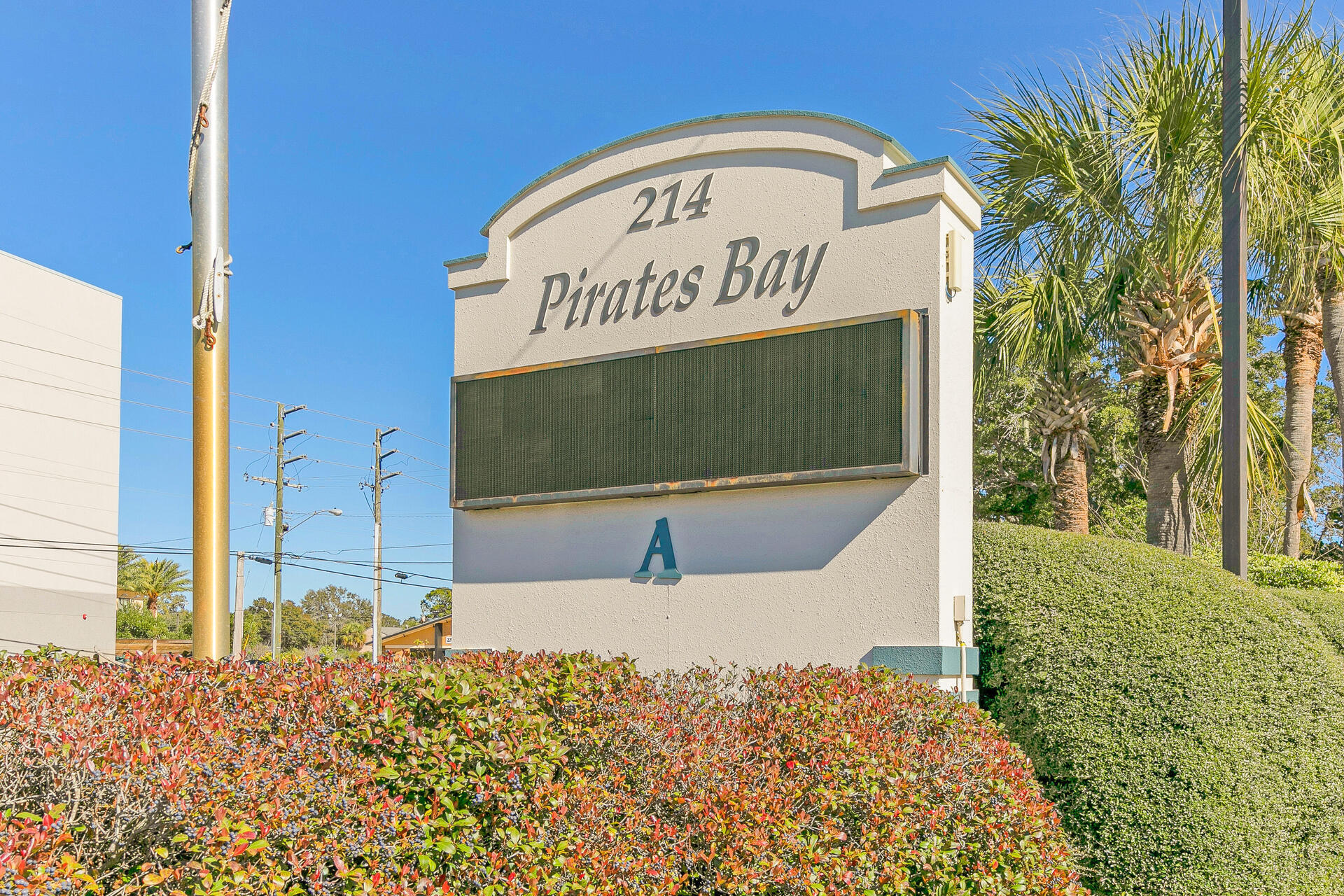 PIRATES BAY PH 1 - Residential