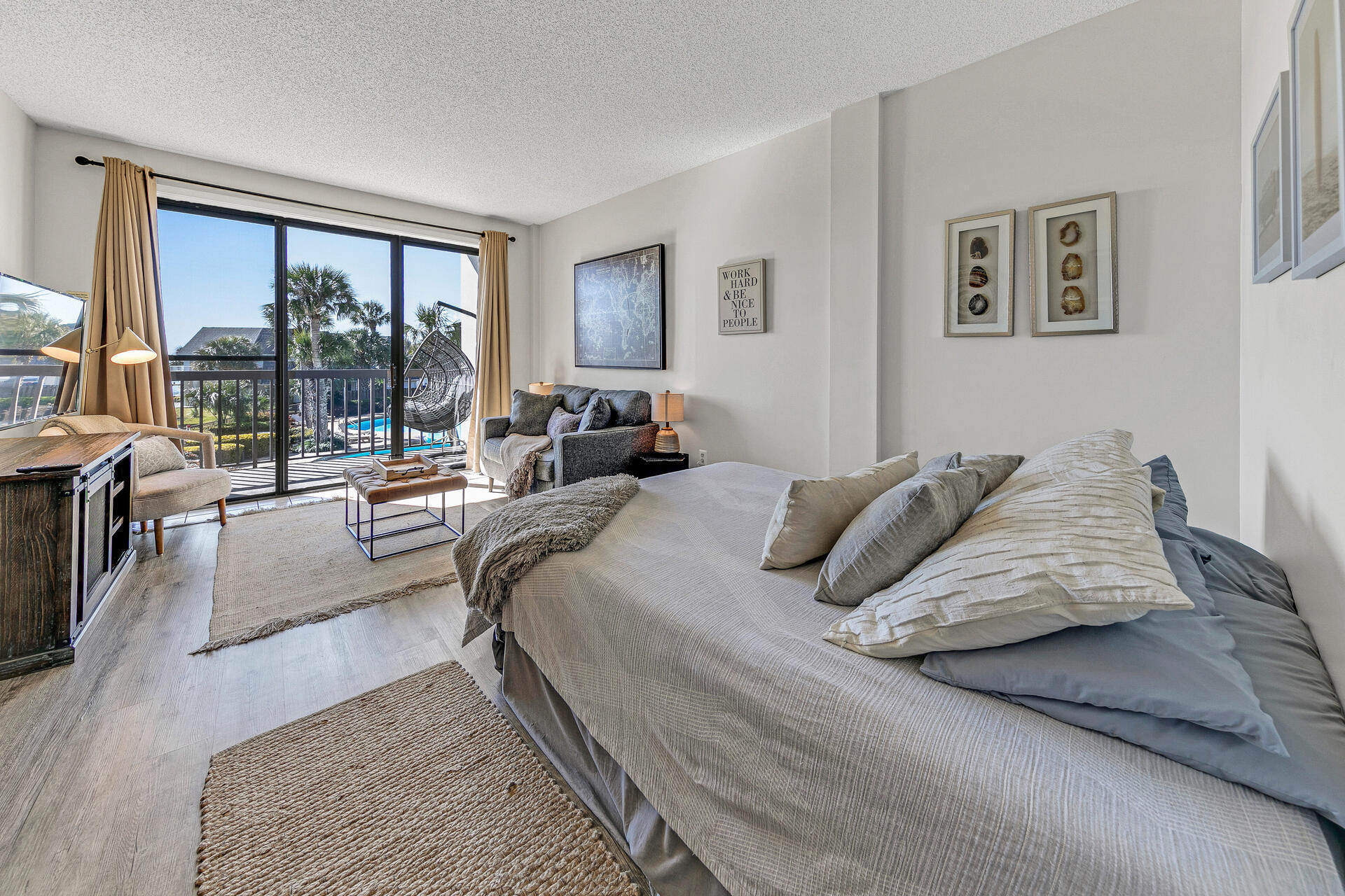 PIRATES BAY PH 1 - Residential