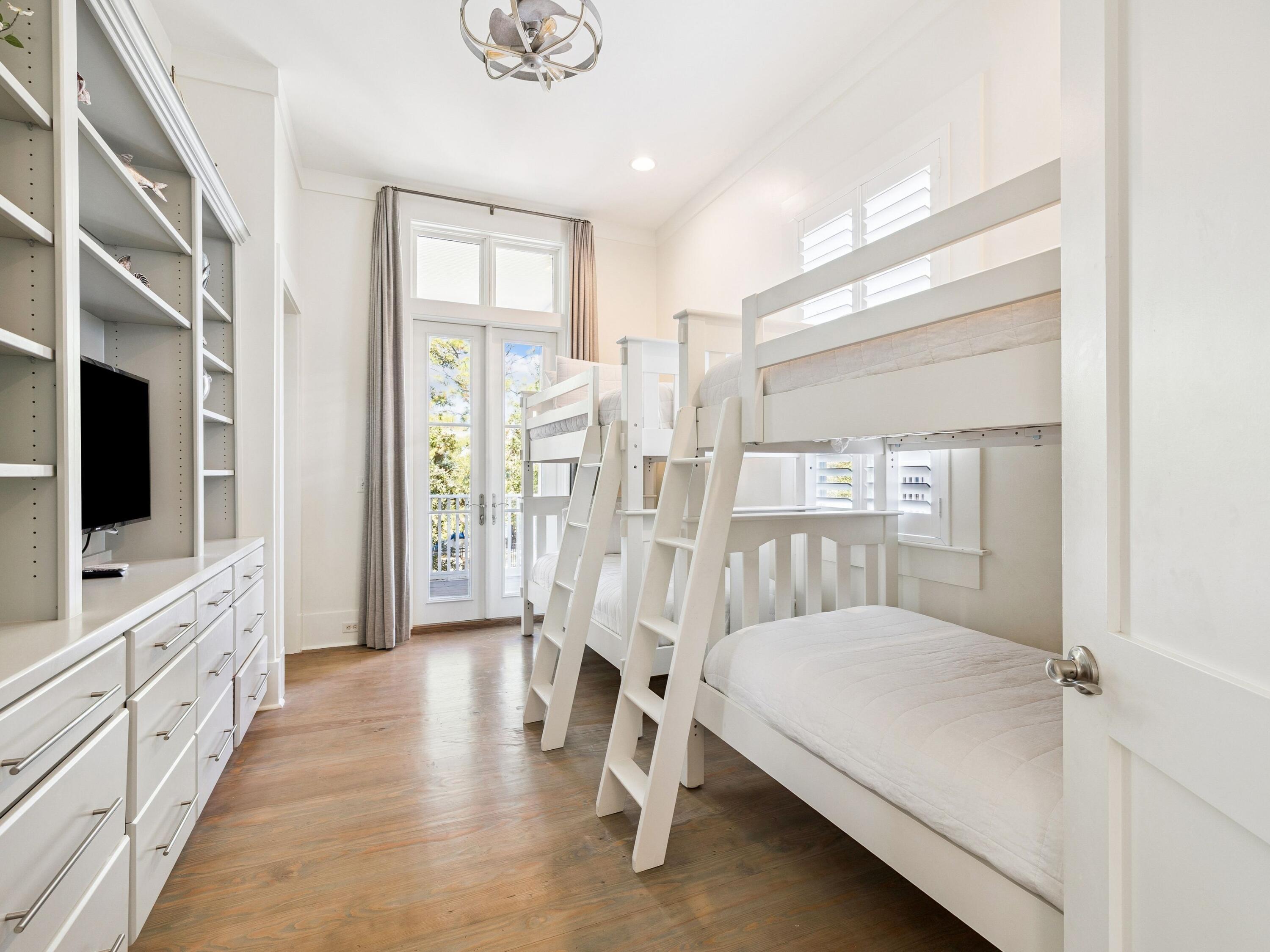 WATERCOLOR - Residential