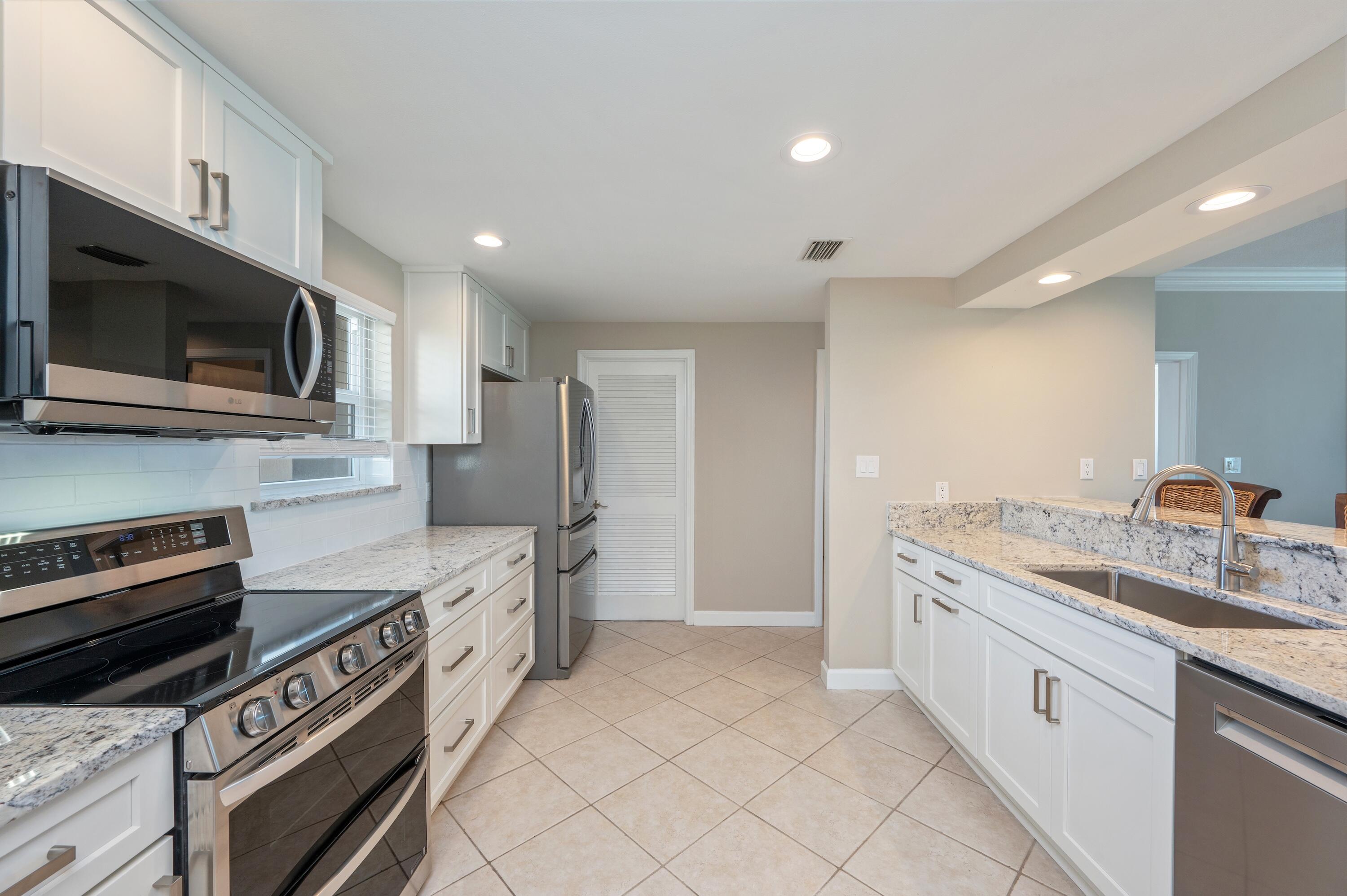 Compass Rose Condo f/k/a /Sand Drift Beach House Condo - Residential