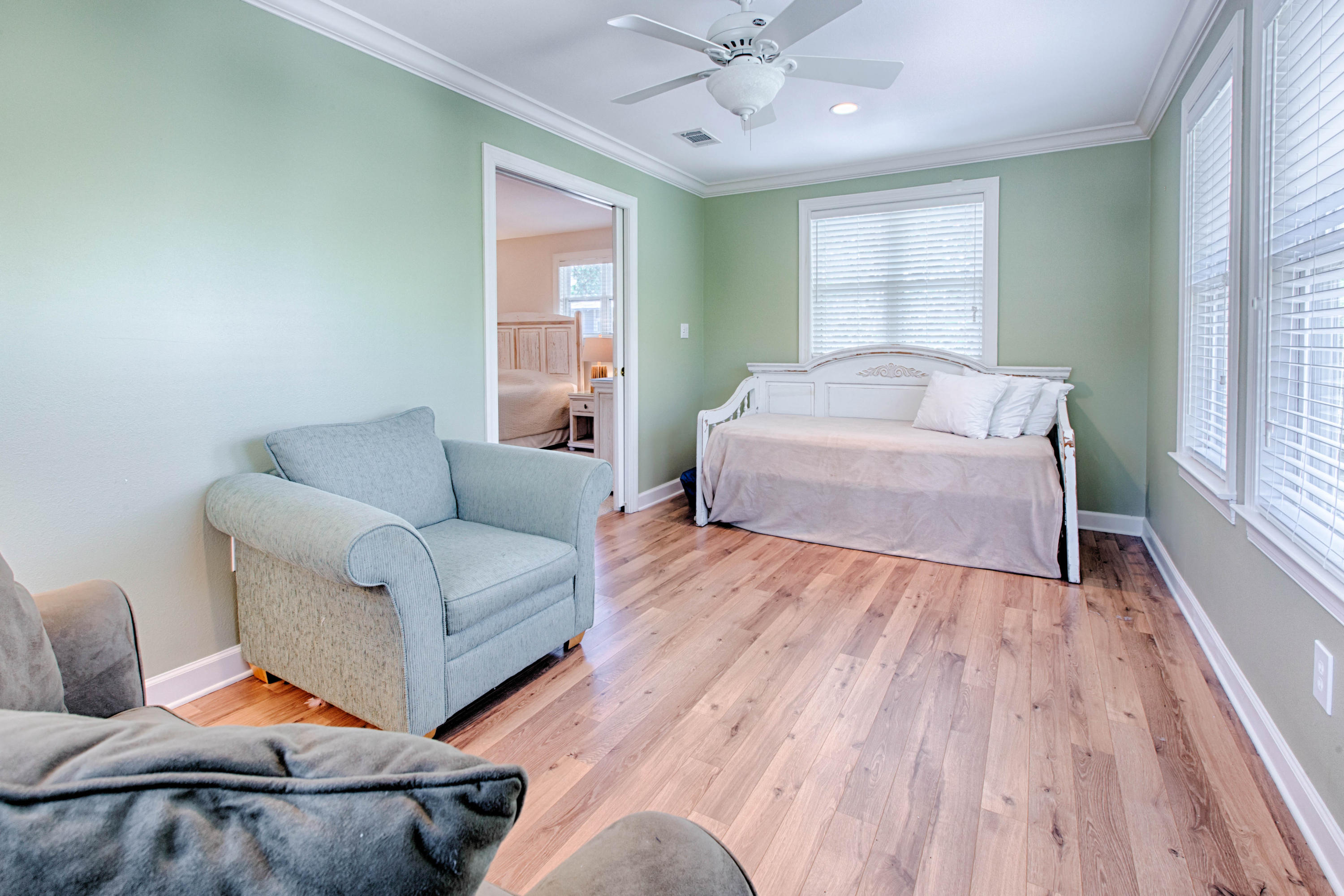 PRESTWICK PLACE - Residential