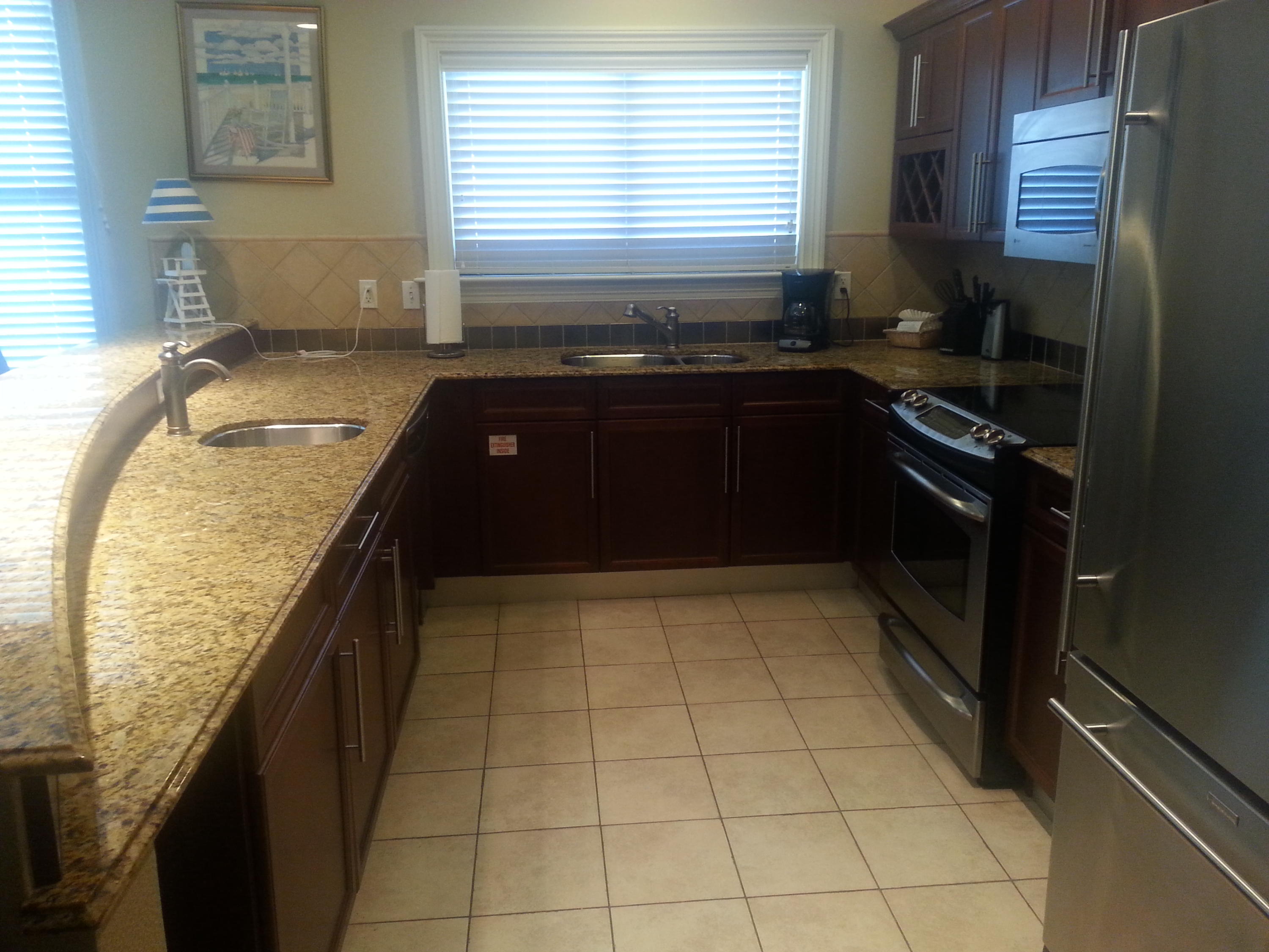 EMERALD GRANDE - Residential