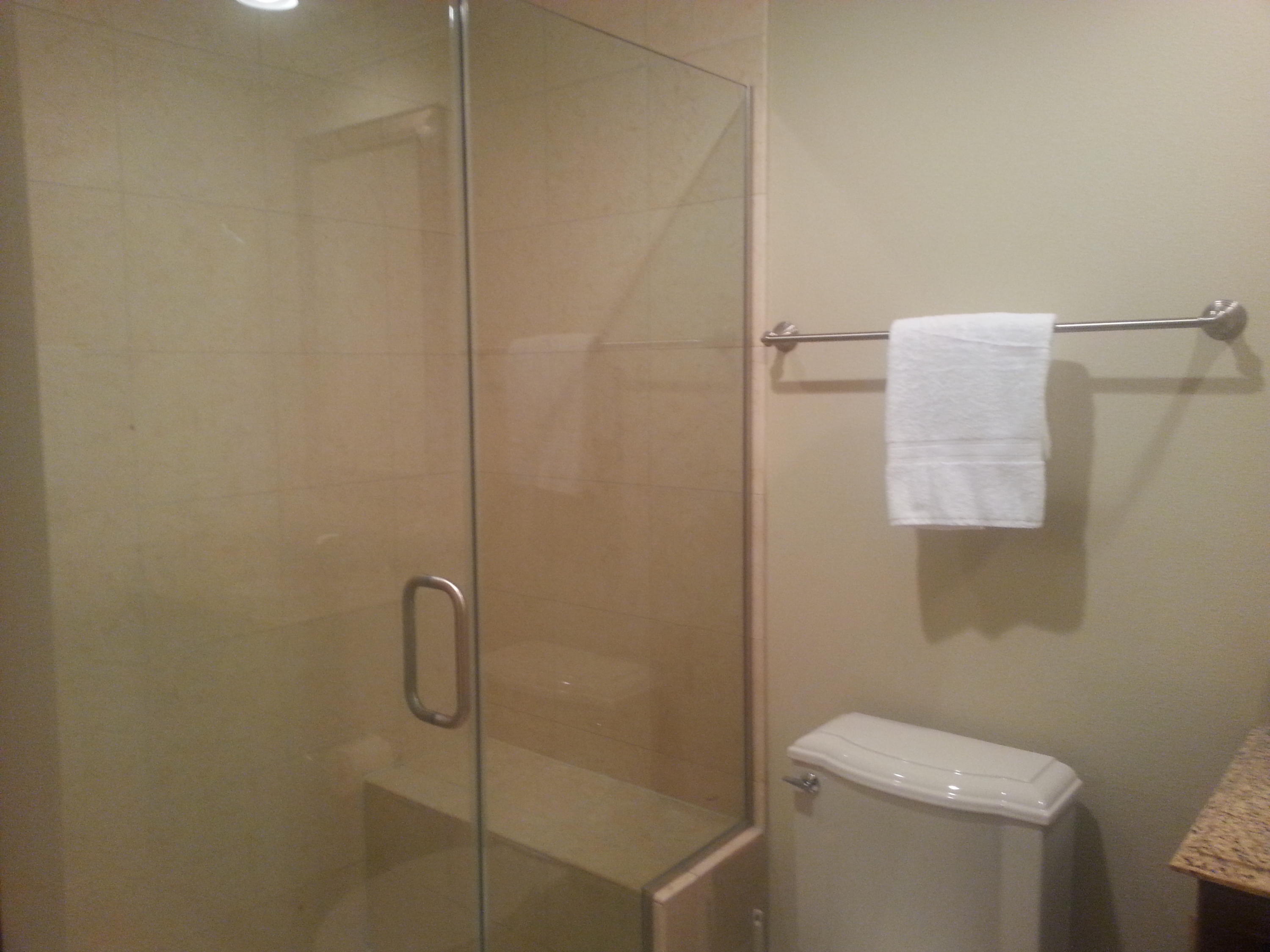 EMERALD GRANDE - Residential