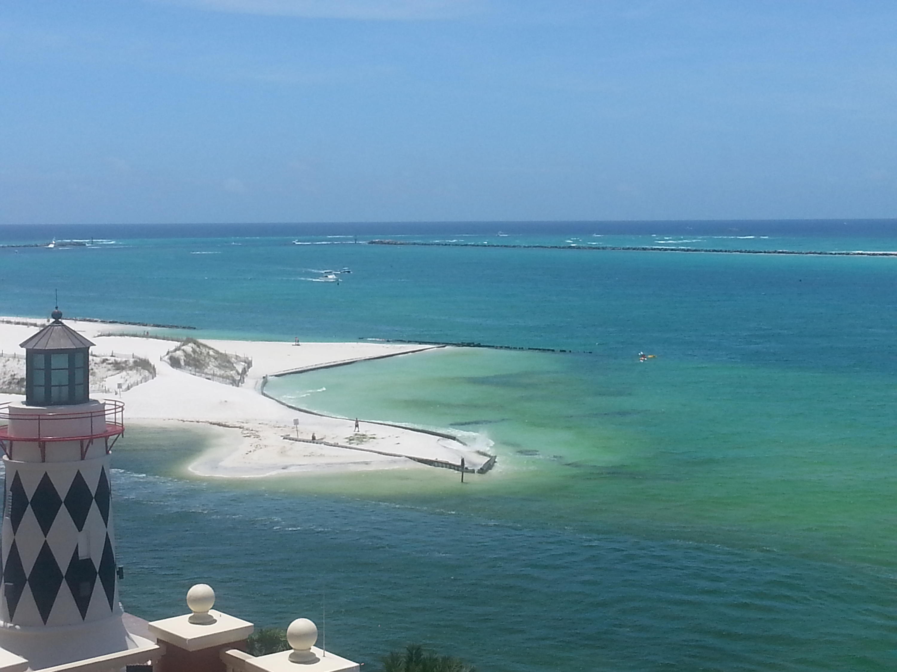 EMERALD GRANDE - Residential