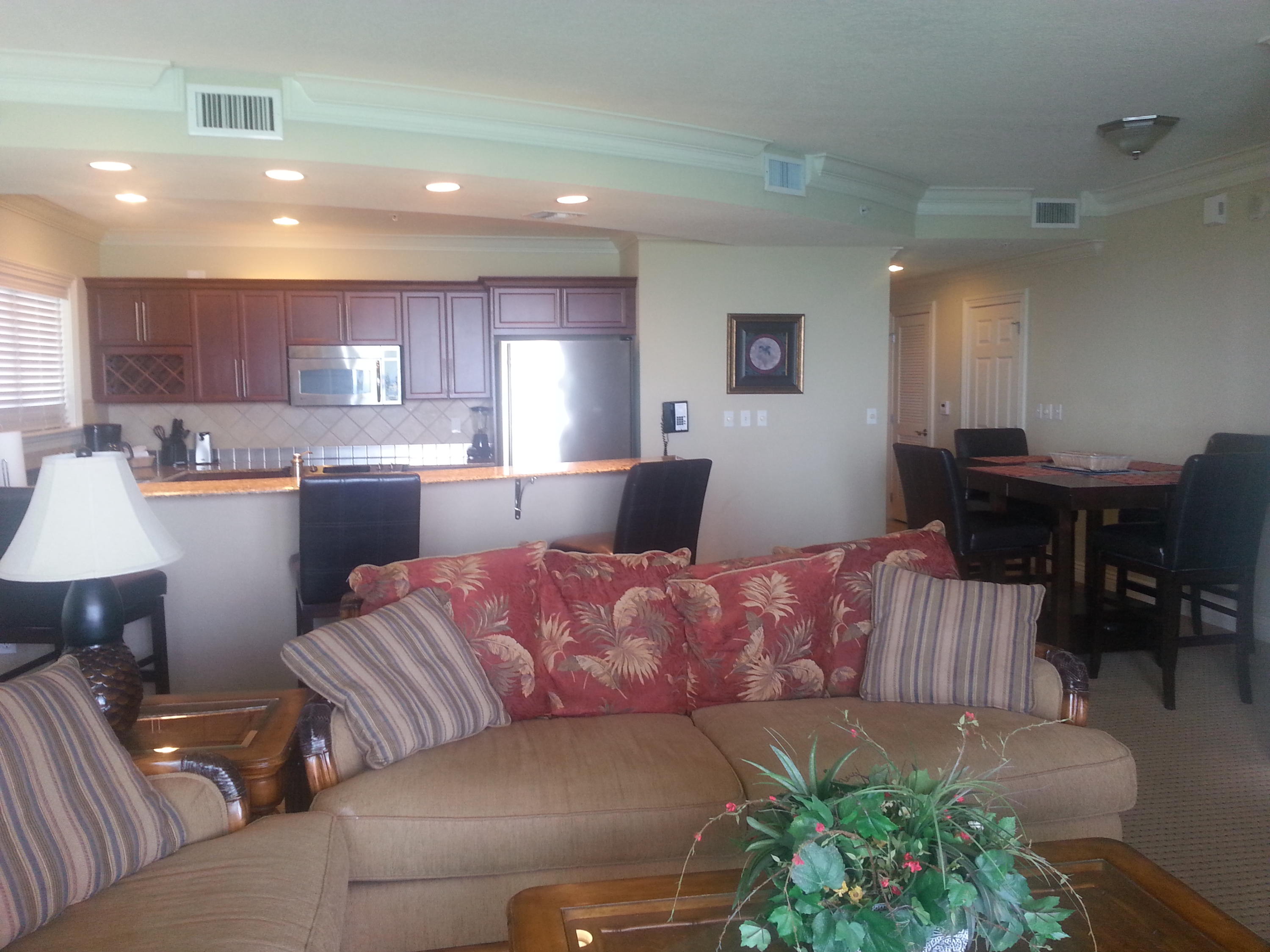 EMERALD GRANDE - Residential