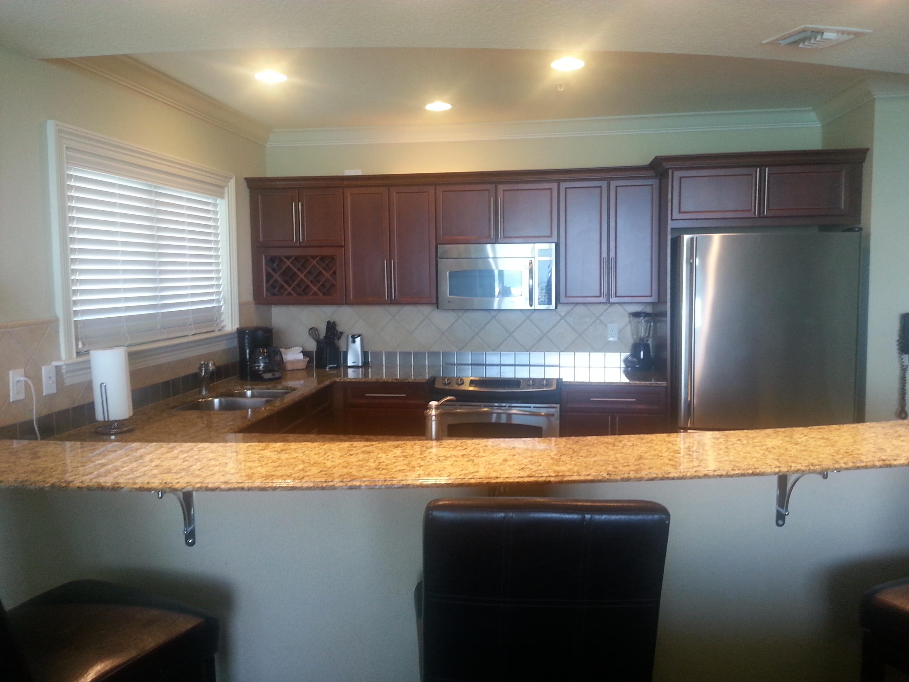 EMERALD GRANDE - Residential