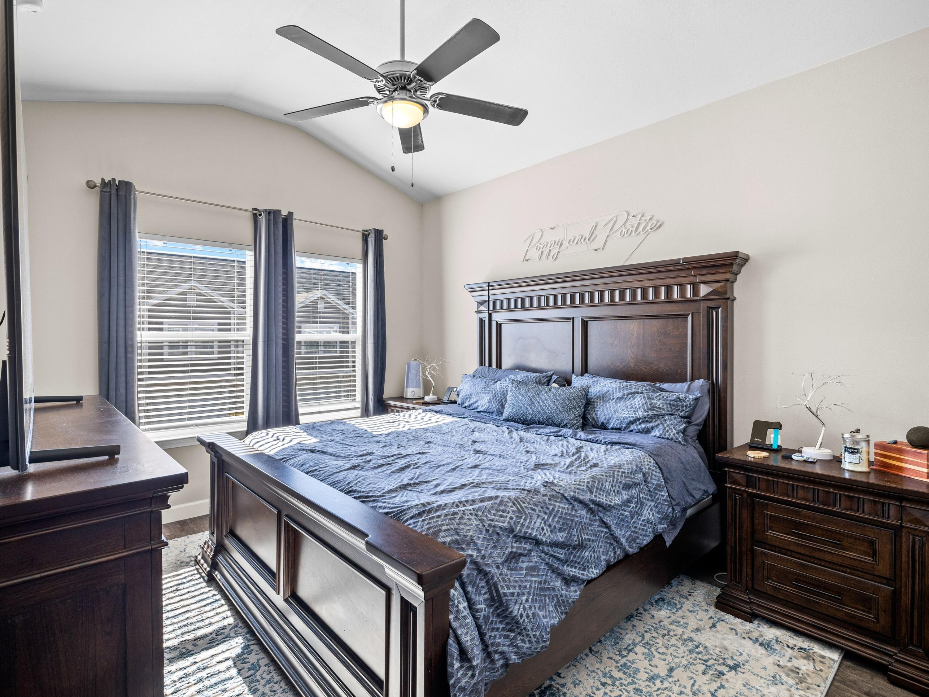 STABLE LANES - Residential