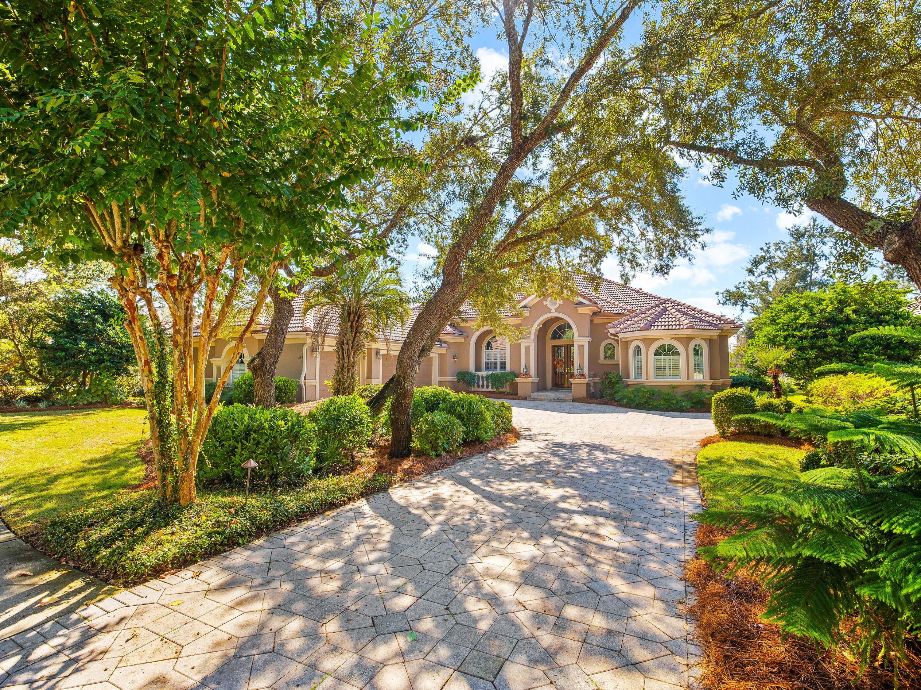 REGATTA BAY - Residential