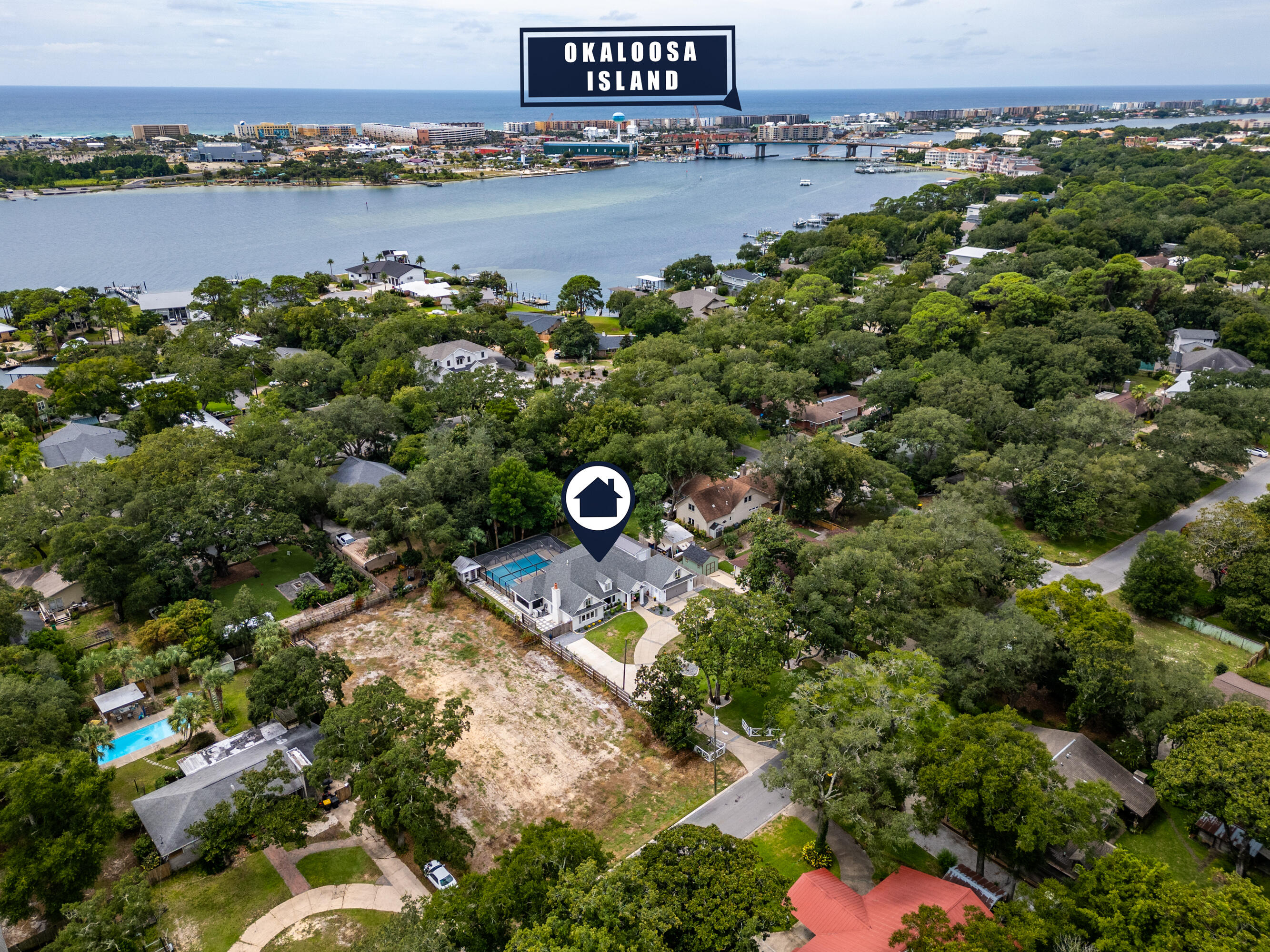 ELLIOTTS POINT - Residential