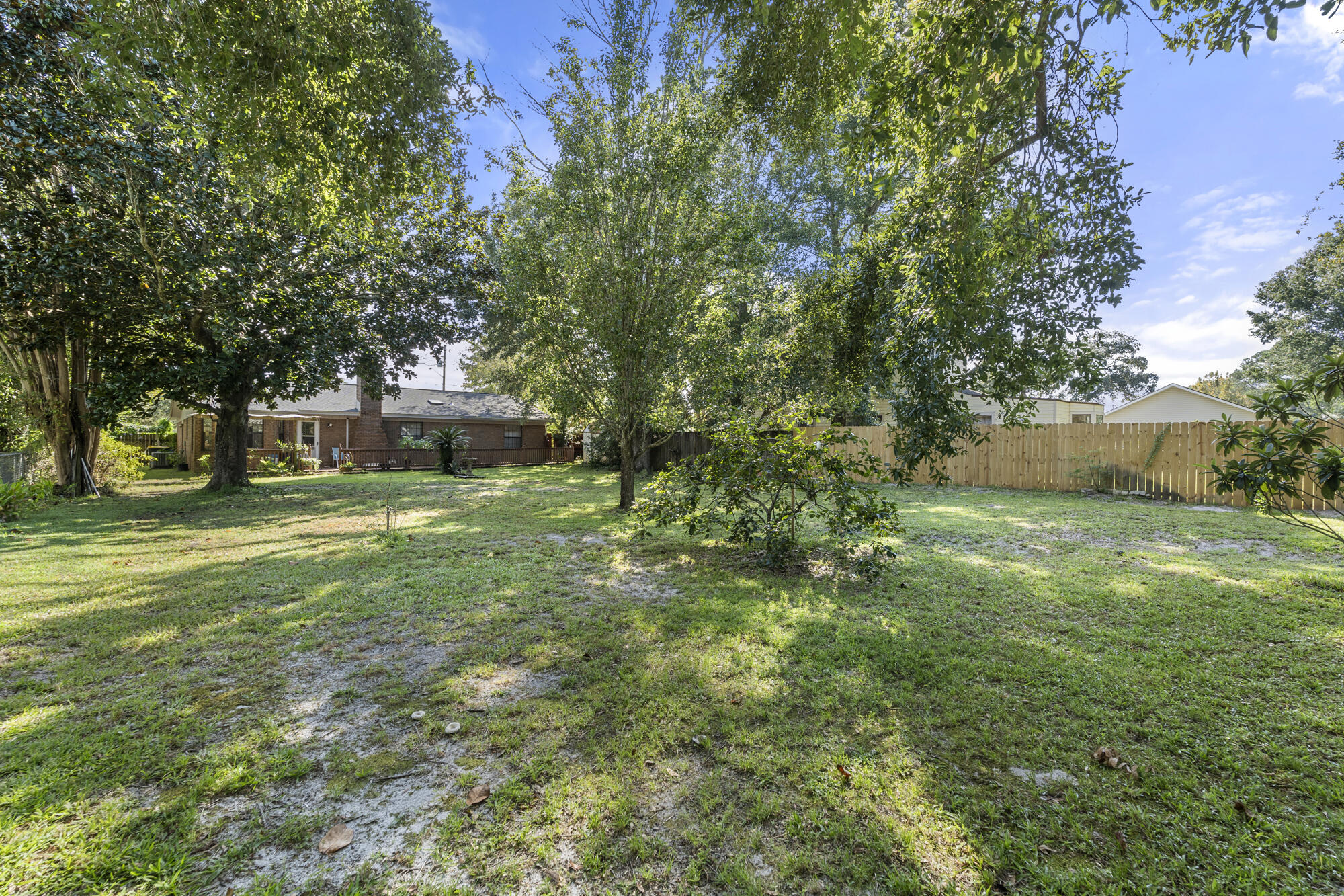 Holmes manner lot 3. - Residential