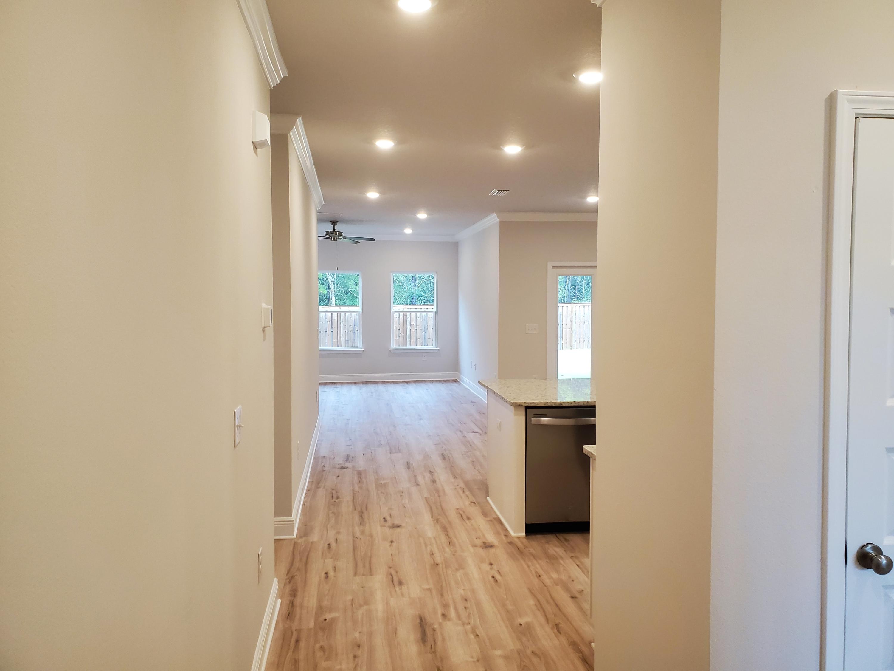 HAMMOCK BAY - FIREFLY - Residential