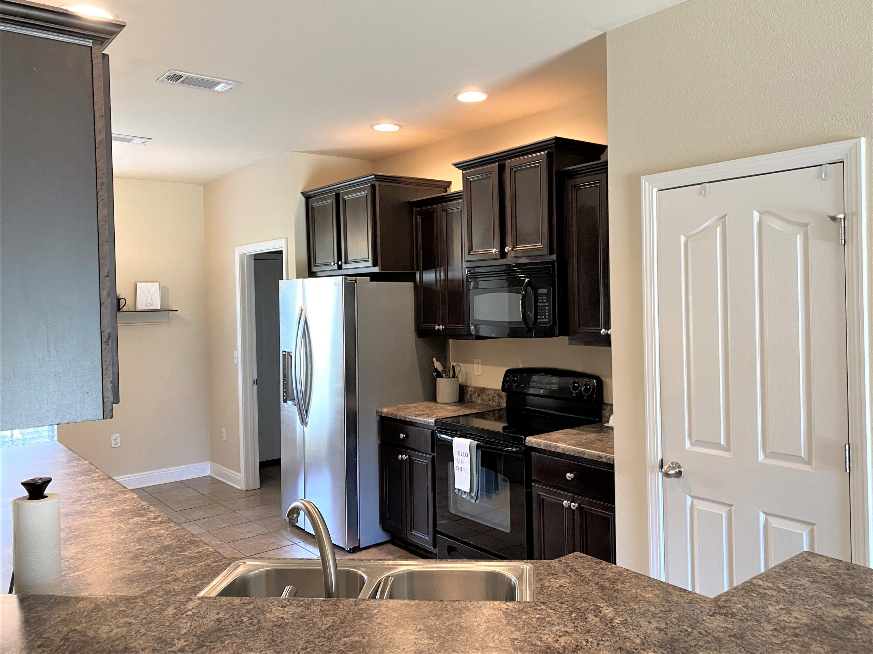 RUSTIC RIDGE - Residential