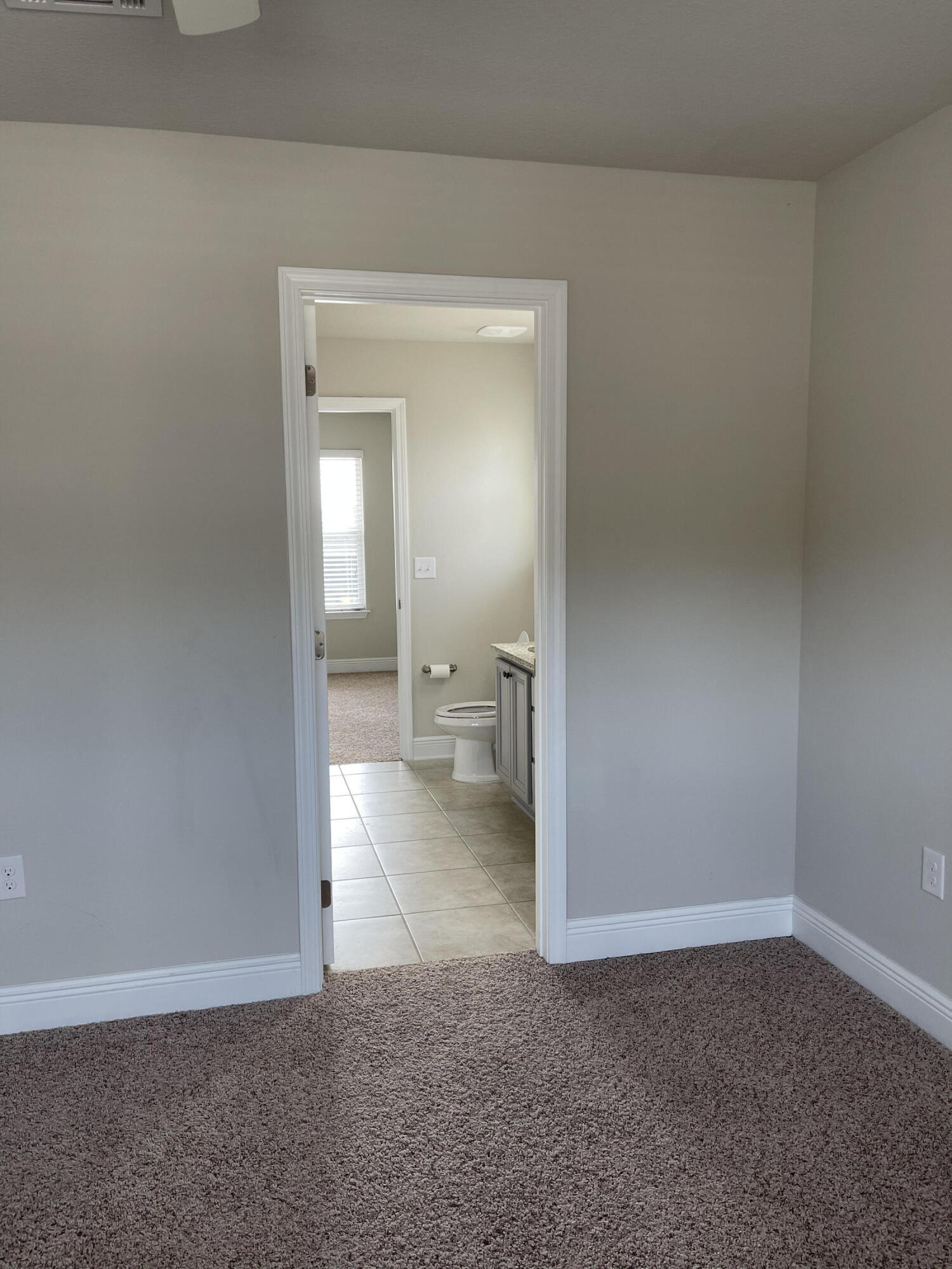 DRIFTWOOD ESTATES - Residential Lease