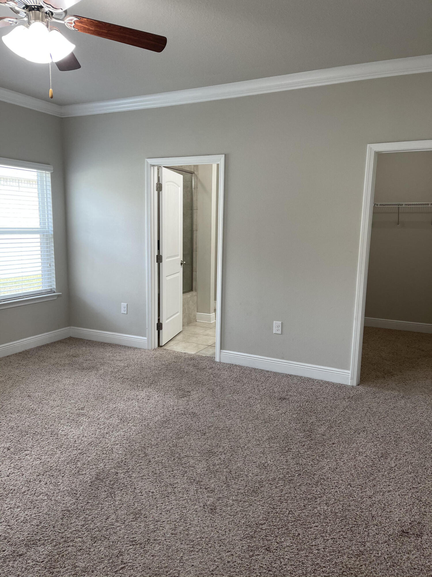 DRIFTWOOD ESTATES - Residential Lease