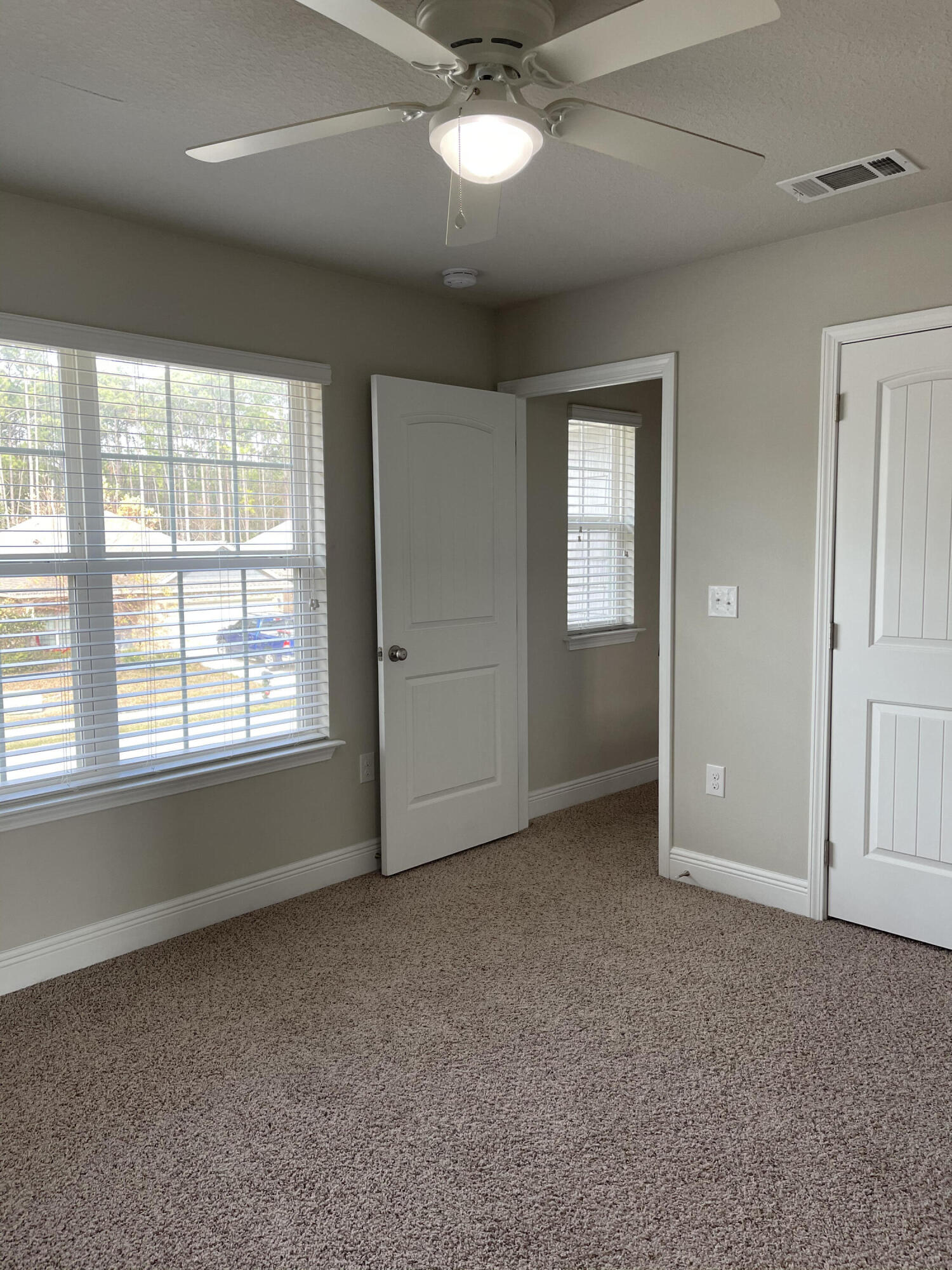 DRIFTWOOD ESTATES - Residential Lease