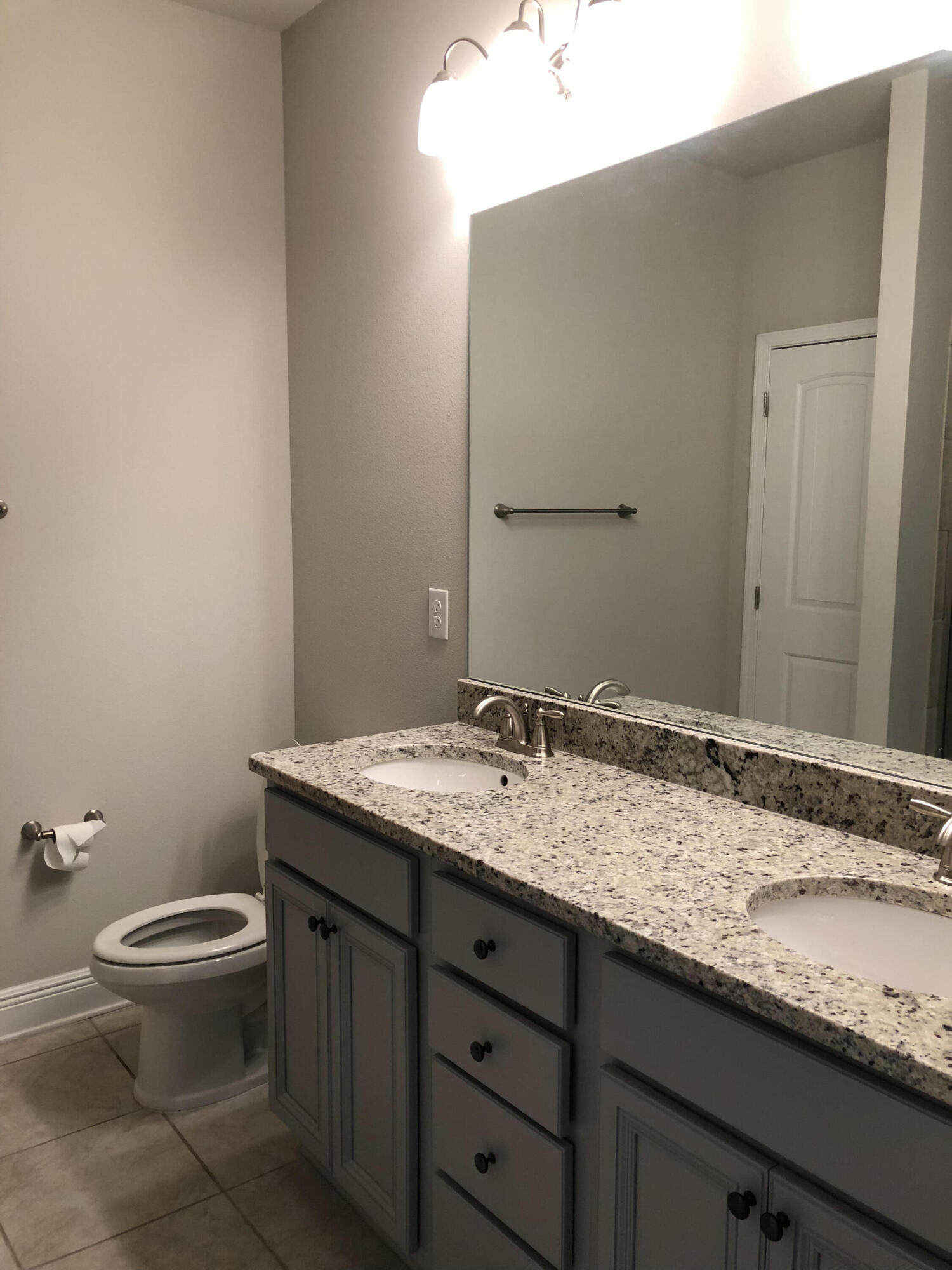 DRIFTWOOD ESTATES - Residential Lease