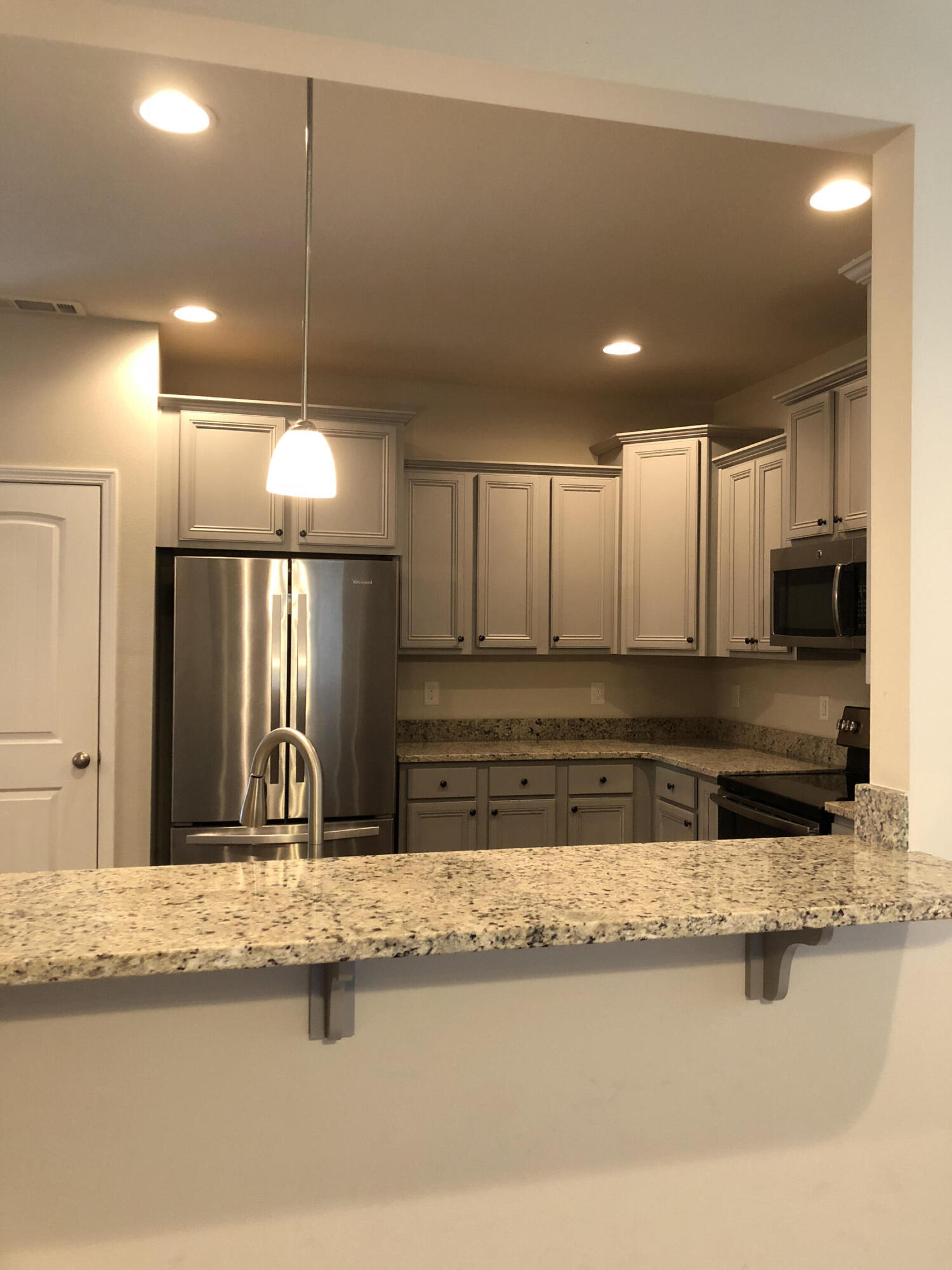 DRIFTWOOD ESTATES - Residential Lease