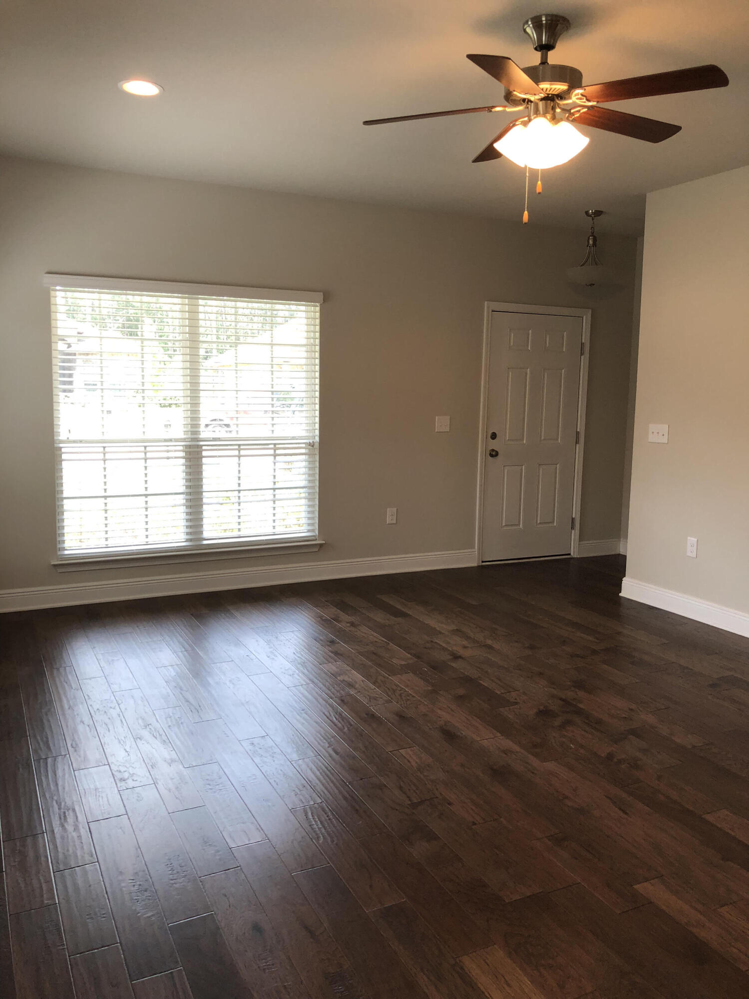 DRIFTWOOD ESTATES - Residential Lease