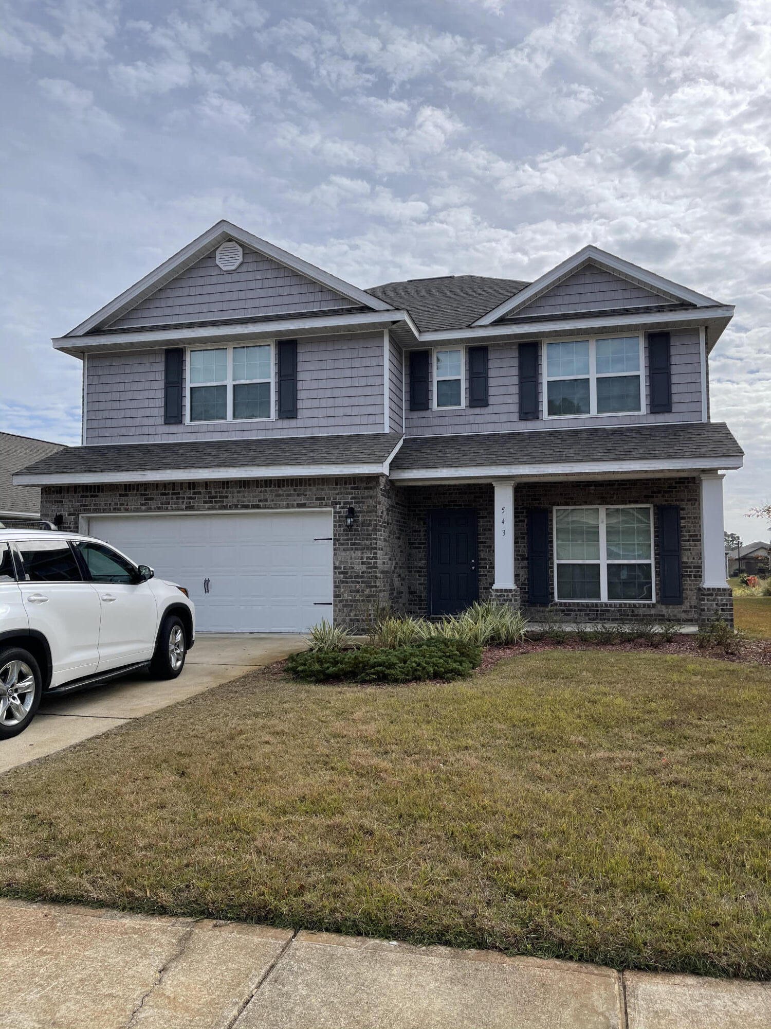 DRIFTWOOD ESTATES - Residential Lease