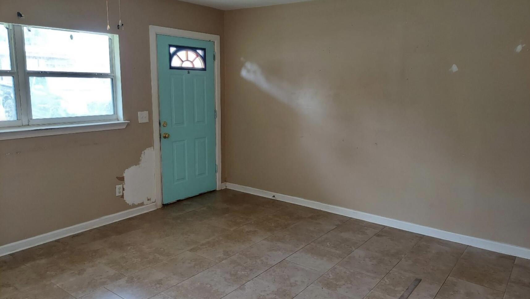 CRESTVIEW HEIGHTS - Residential