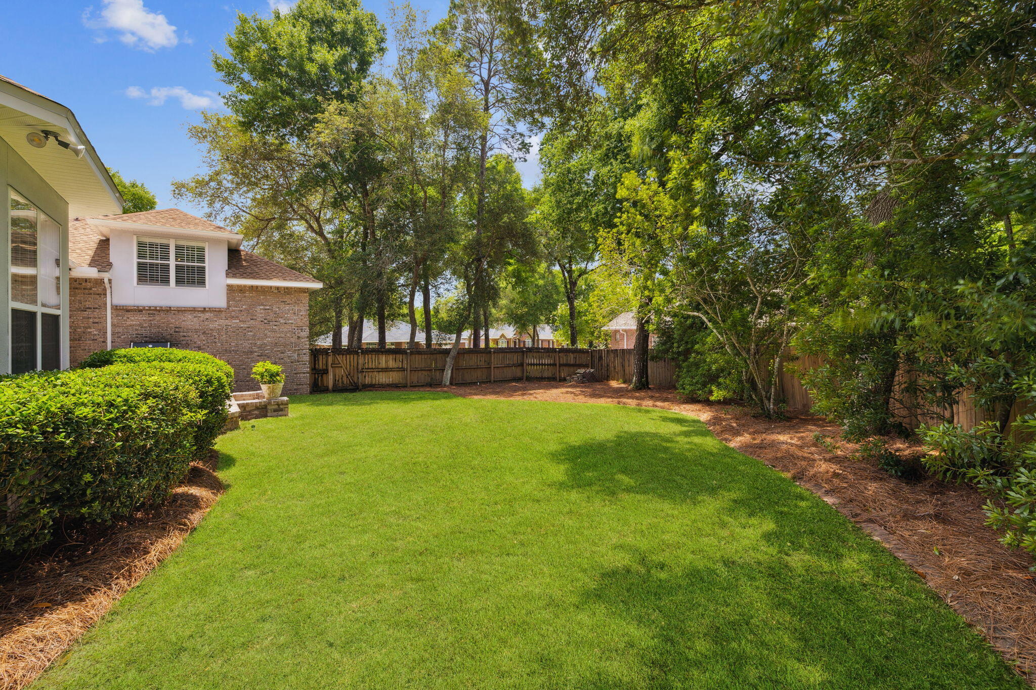 ROCKY BAYOU ESTATES 15 - Residential