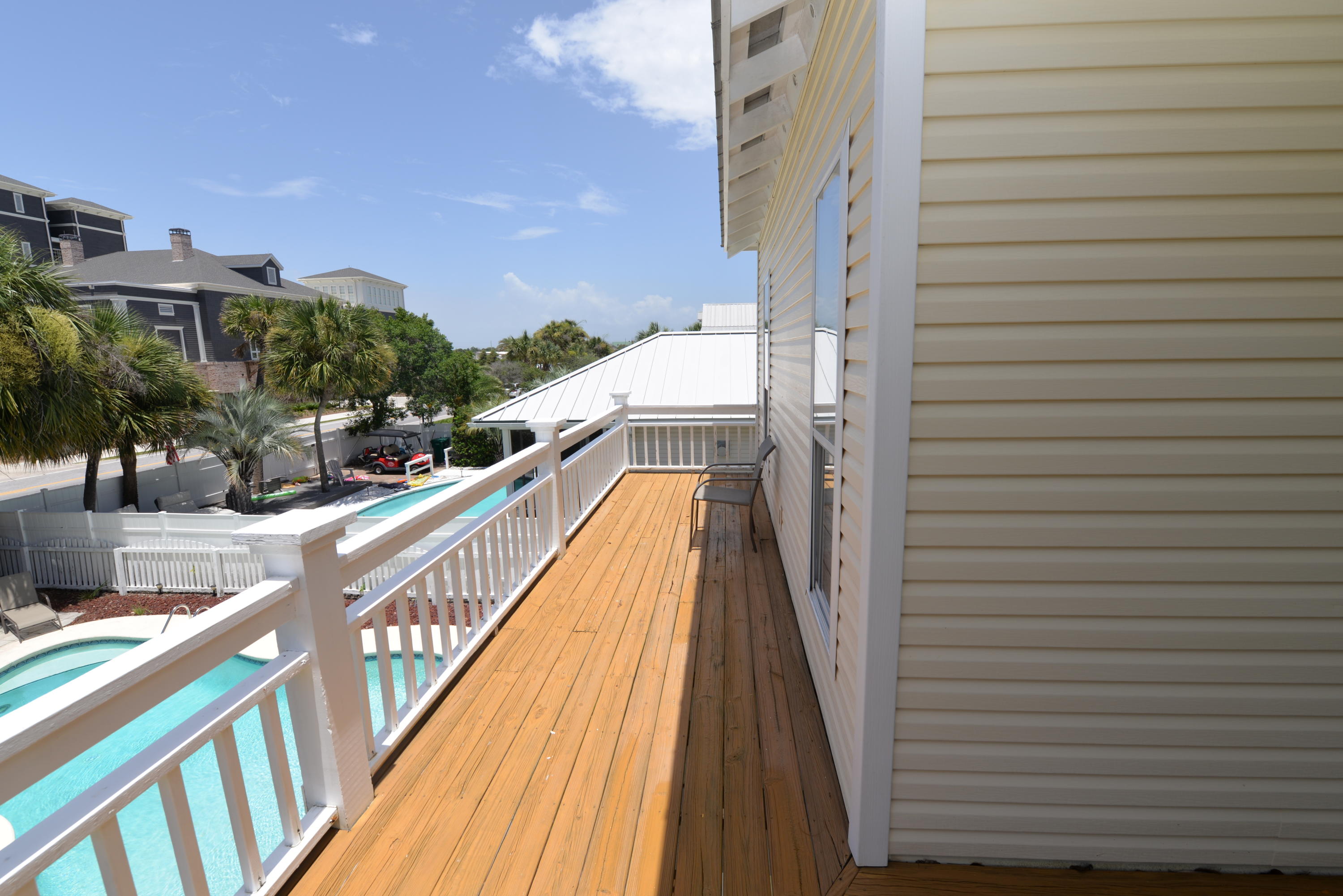 CRYSTAL BEACH - Residential