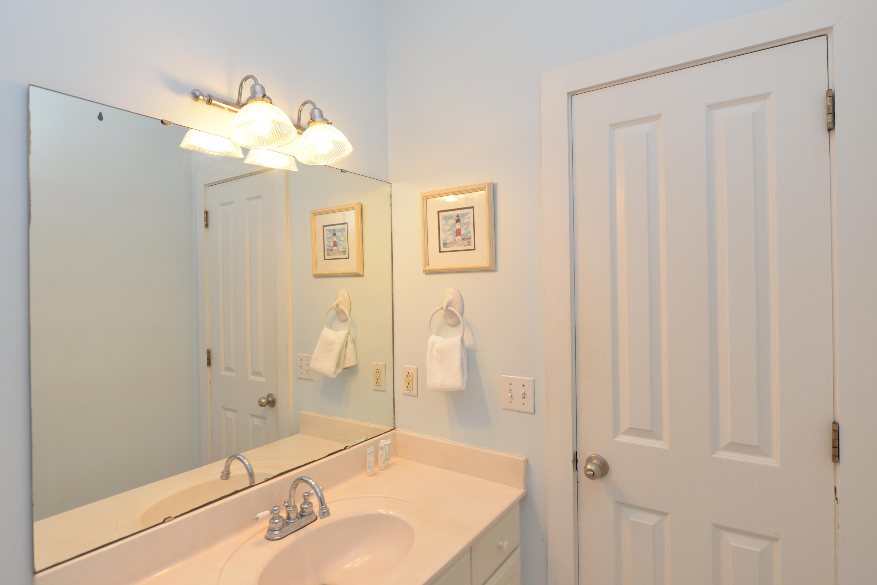 CRYSTAL BEACH - Residential