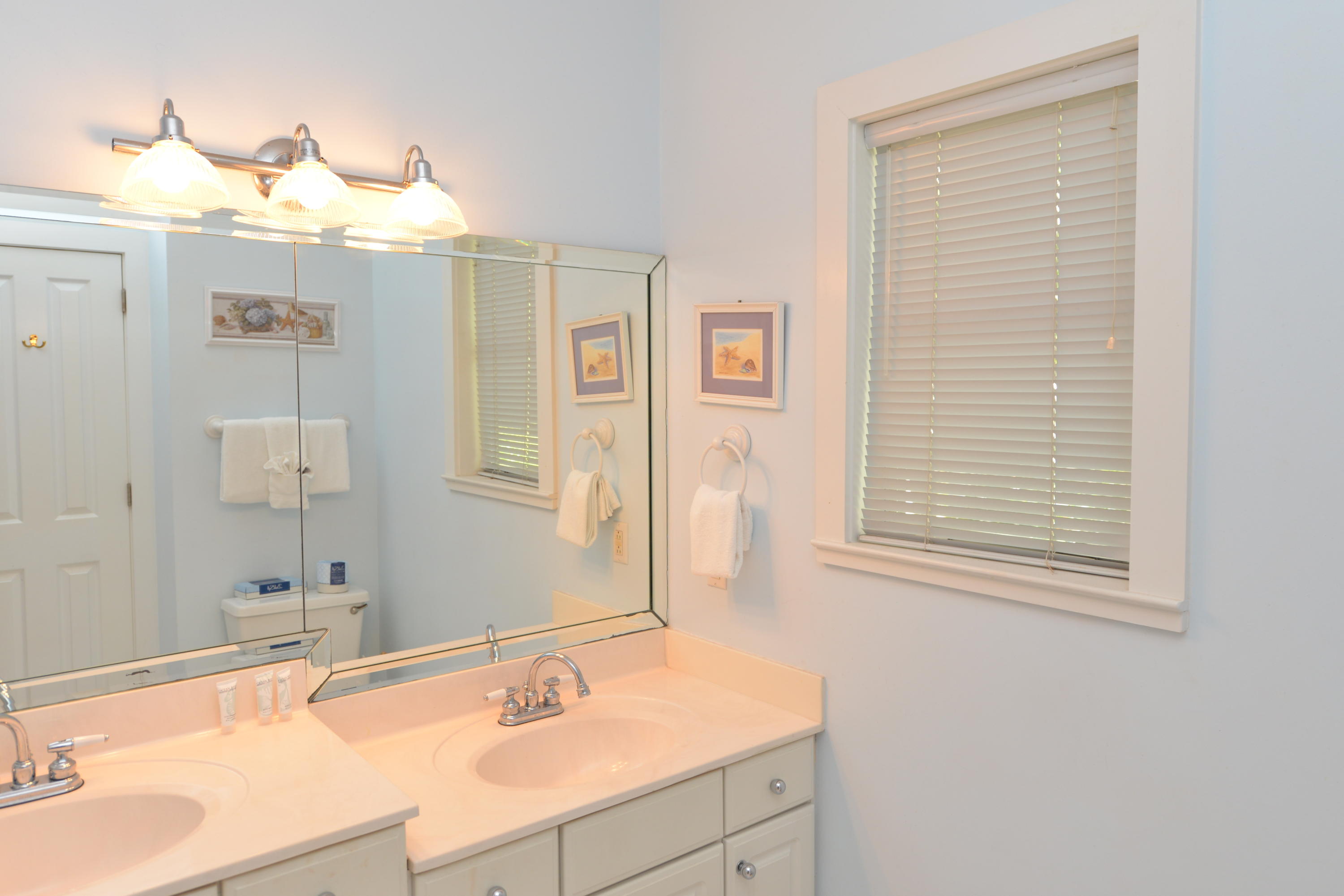 CRYSTAL BEACH - Residential