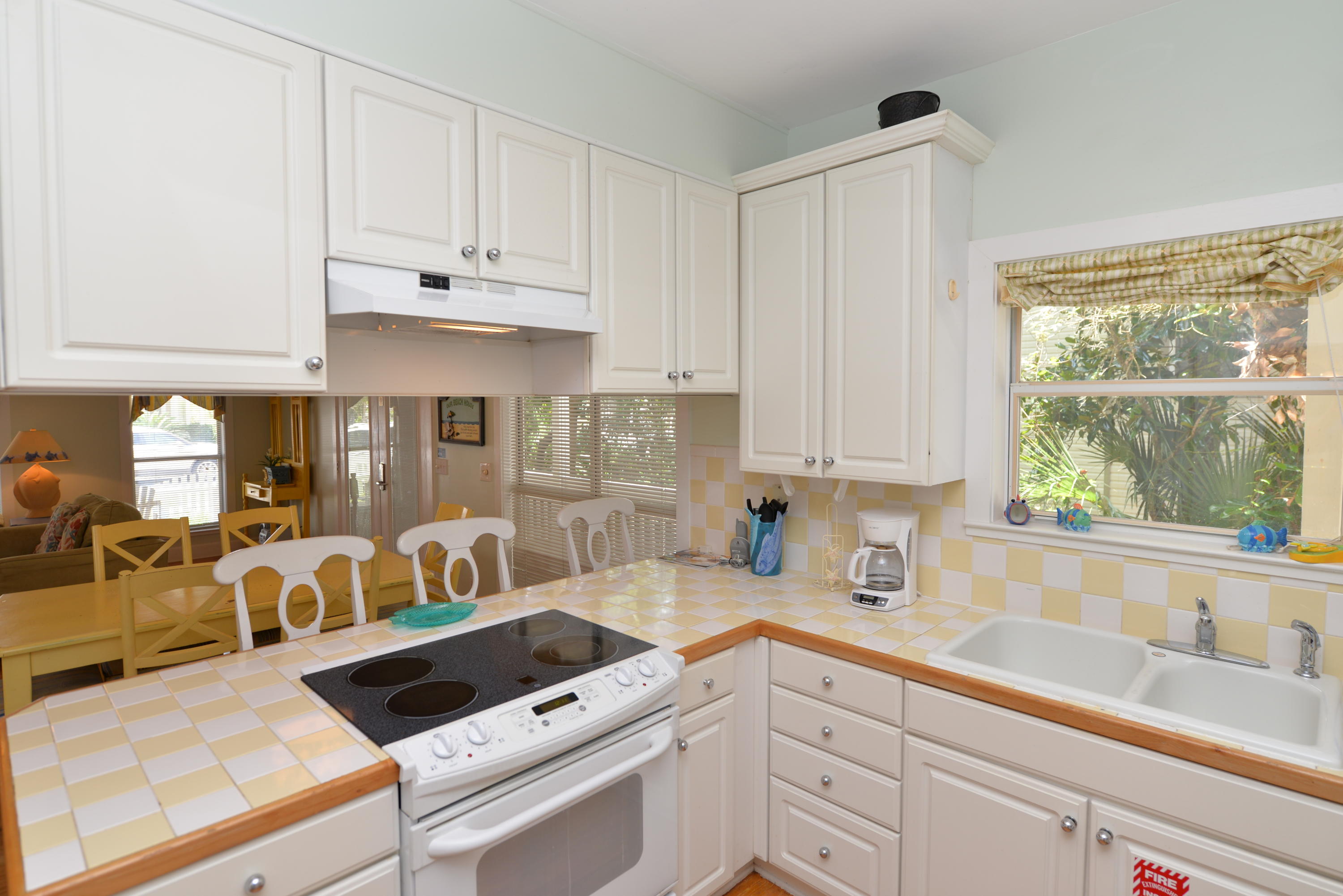 CRYSTAL BEACH - Residential