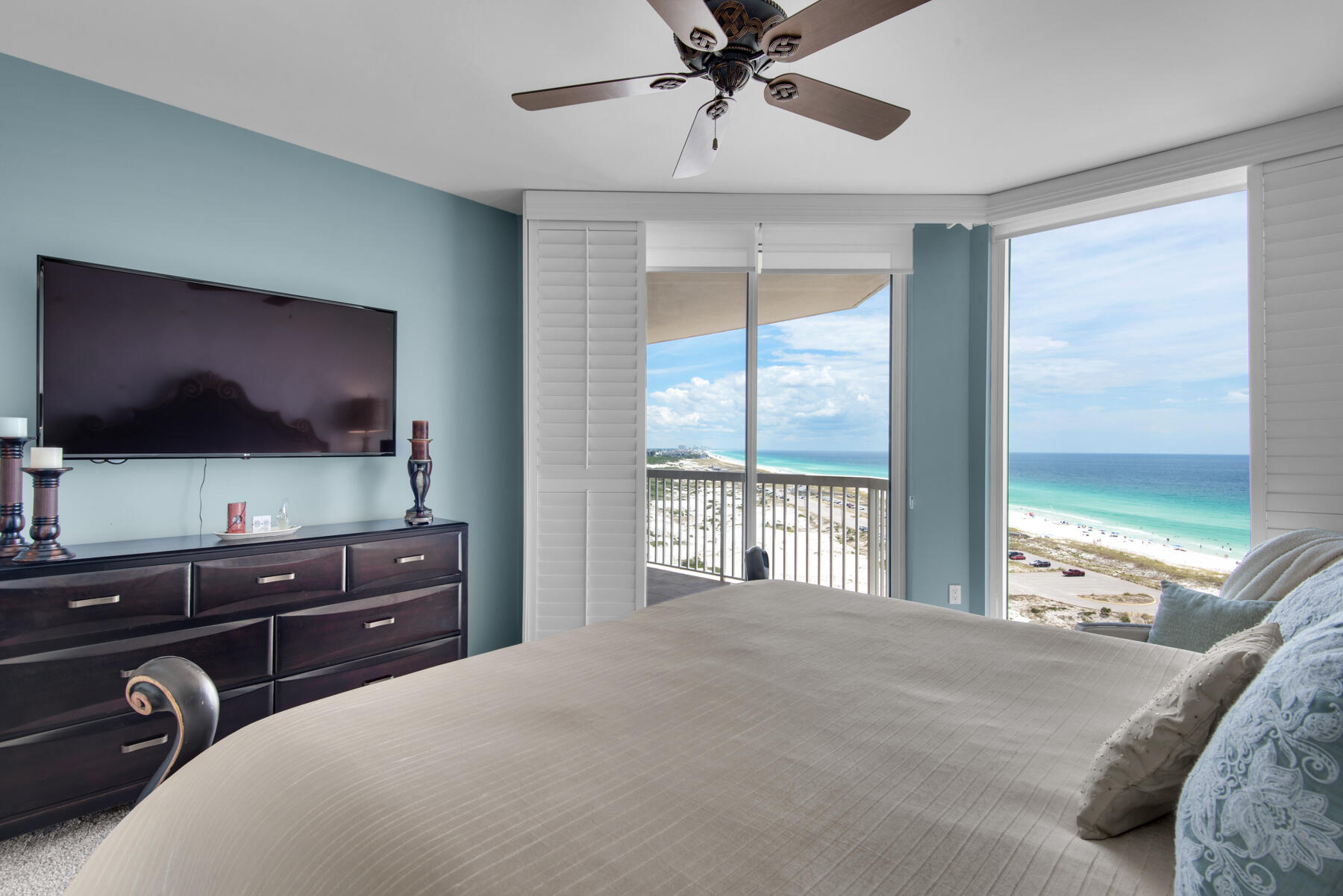 ST. BARTH AT SILVER SHELLS - Residential
