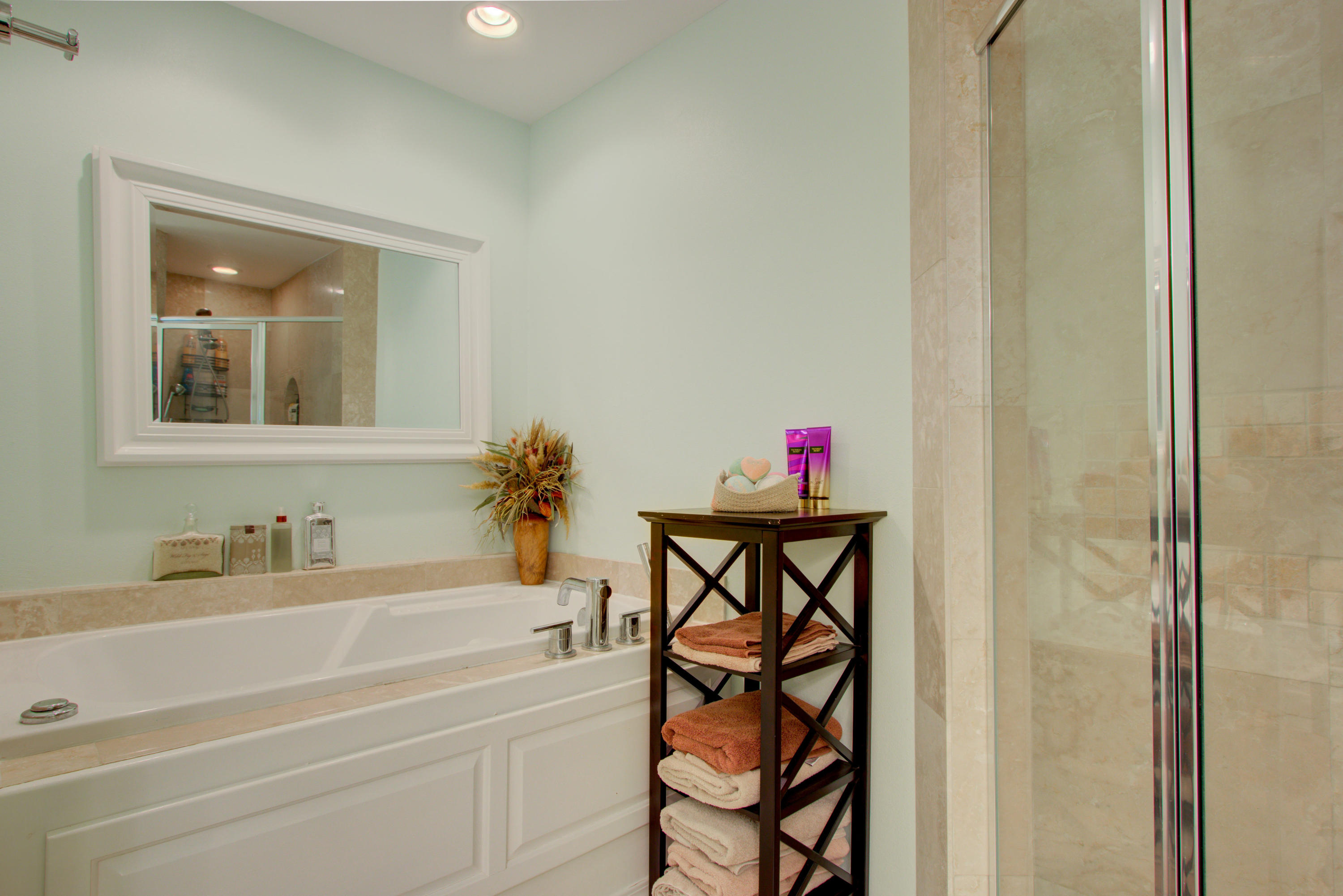 CREETWOODS - Residential