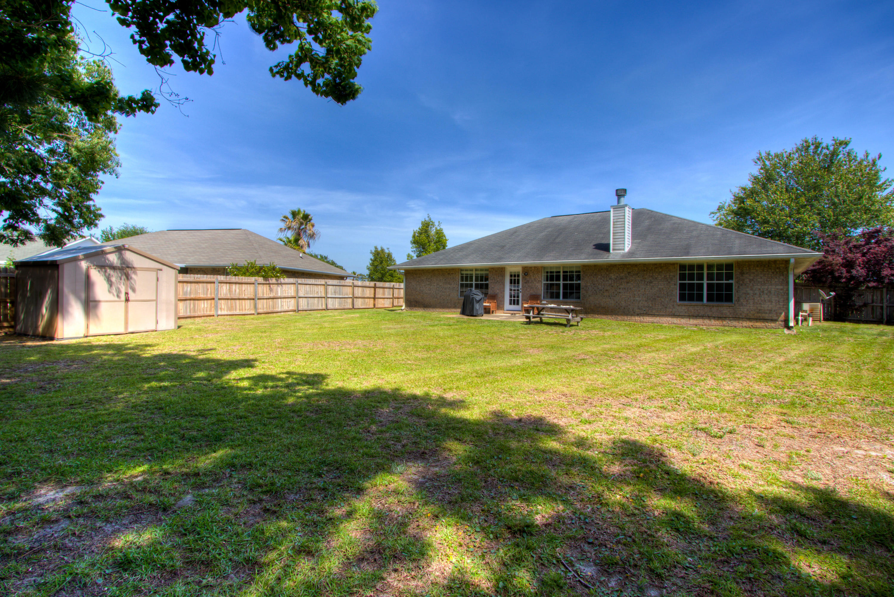 CREETWOODS - Residential