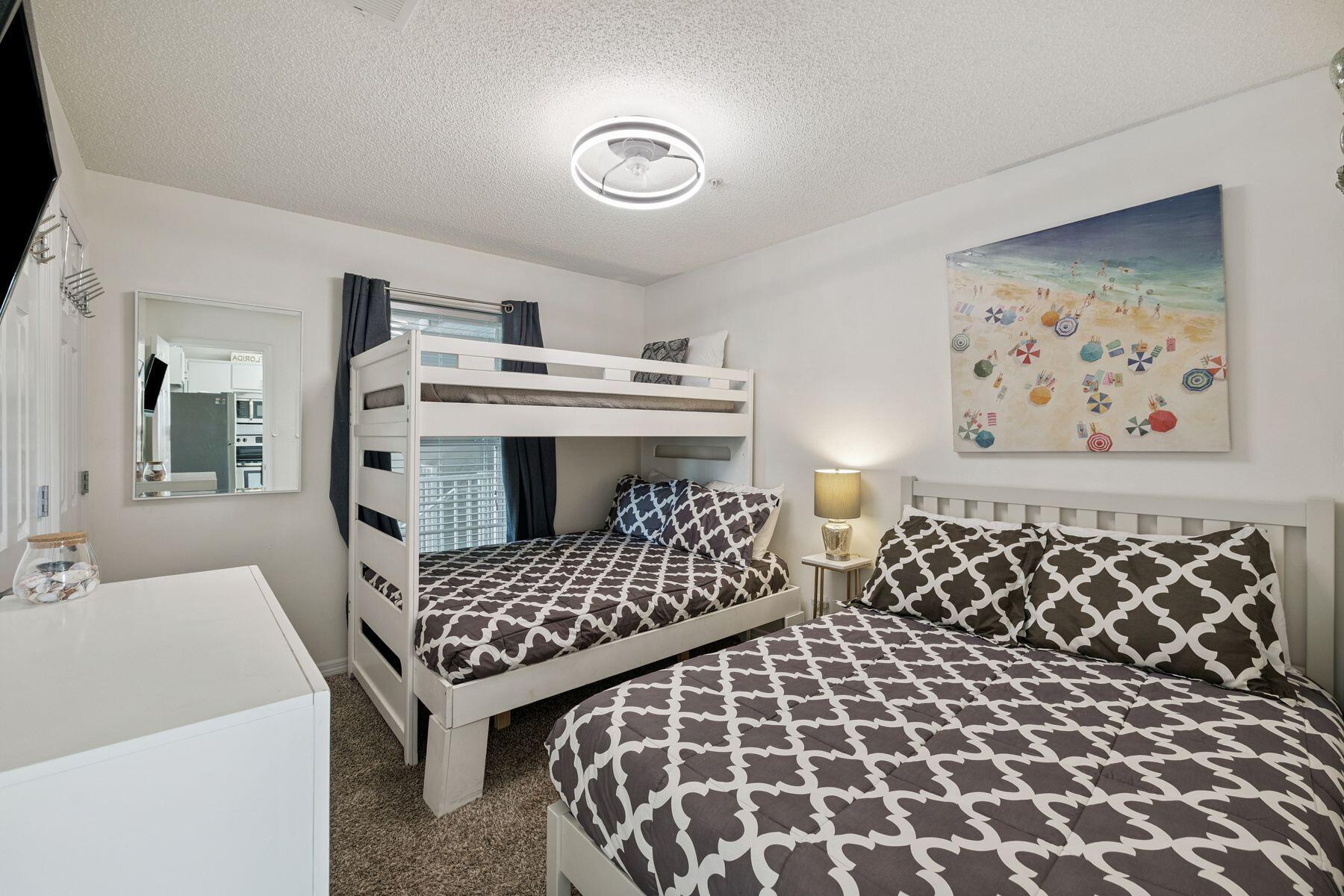 ROLLIN TIDE VILLAS - Residential