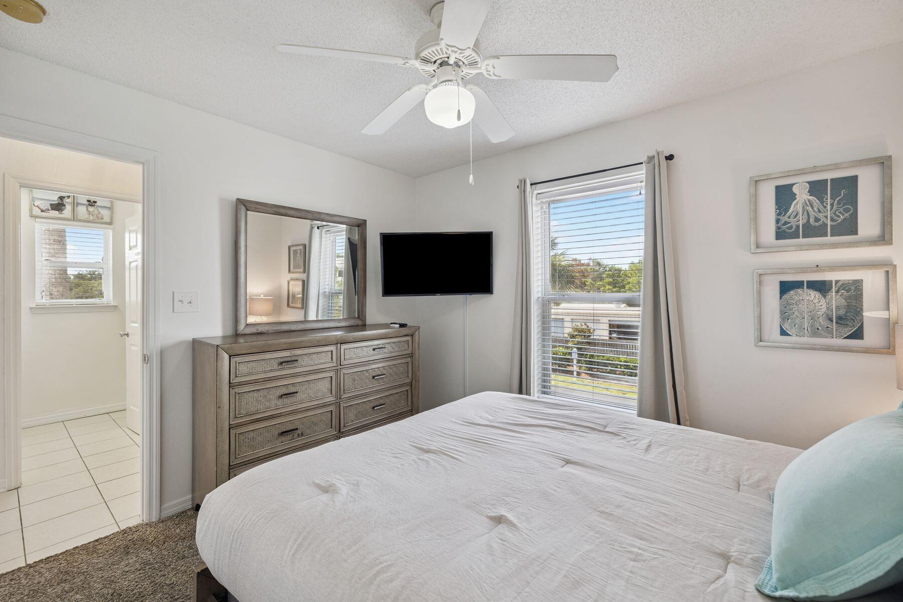 ROLLIN TIDE VILLAS - Residential