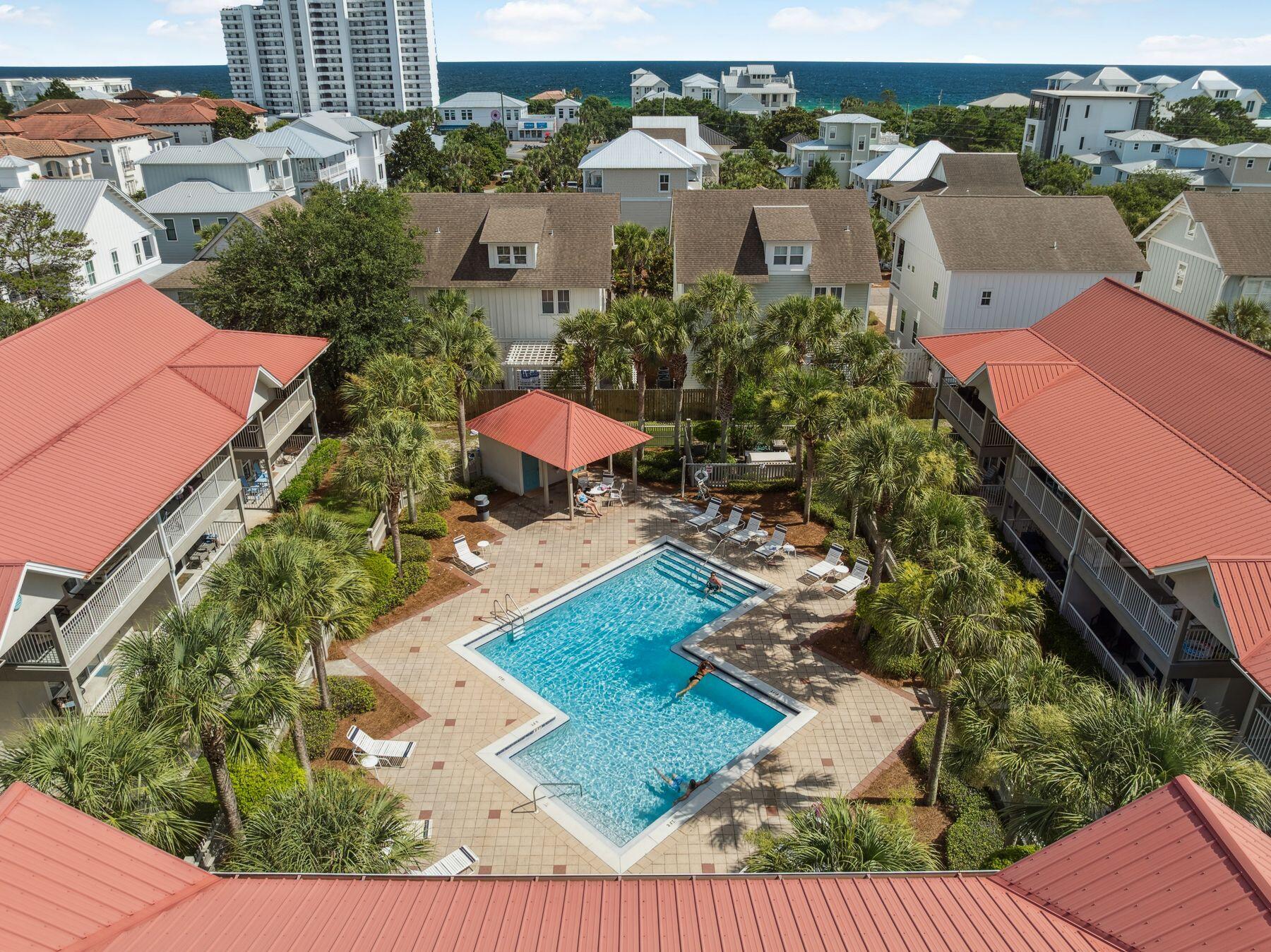 ROLLIN TIDE VILLAS - Residential