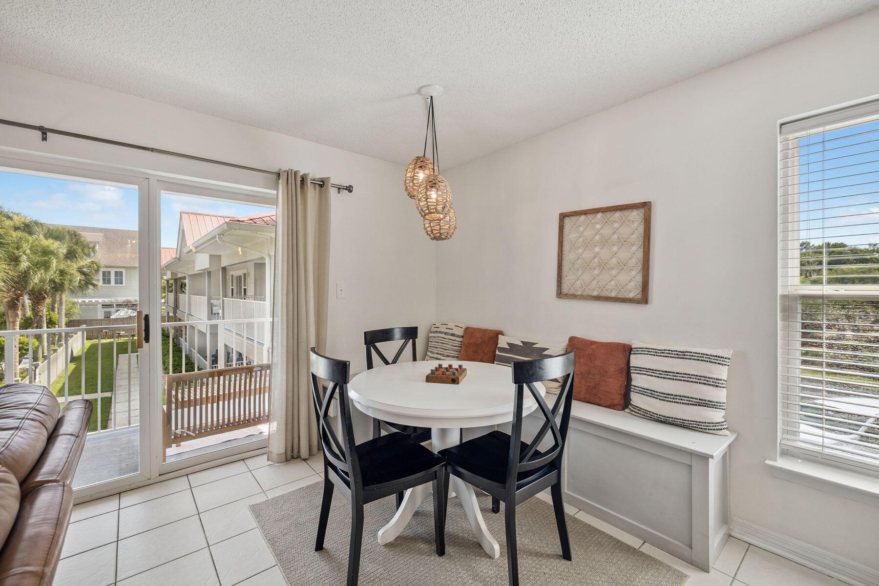 ROLLIN TIDE VILLAS - Residential