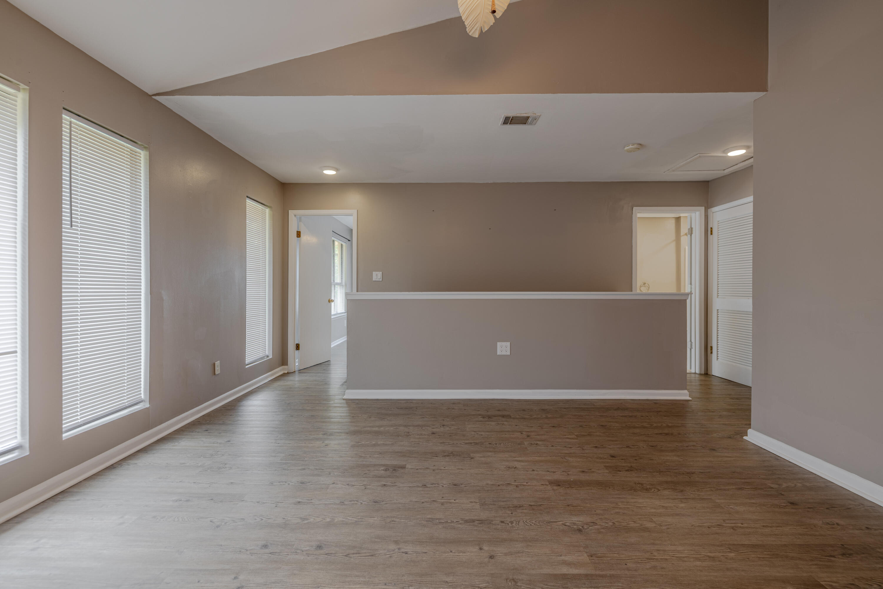 GRAND LAGOON BANKS - Residential