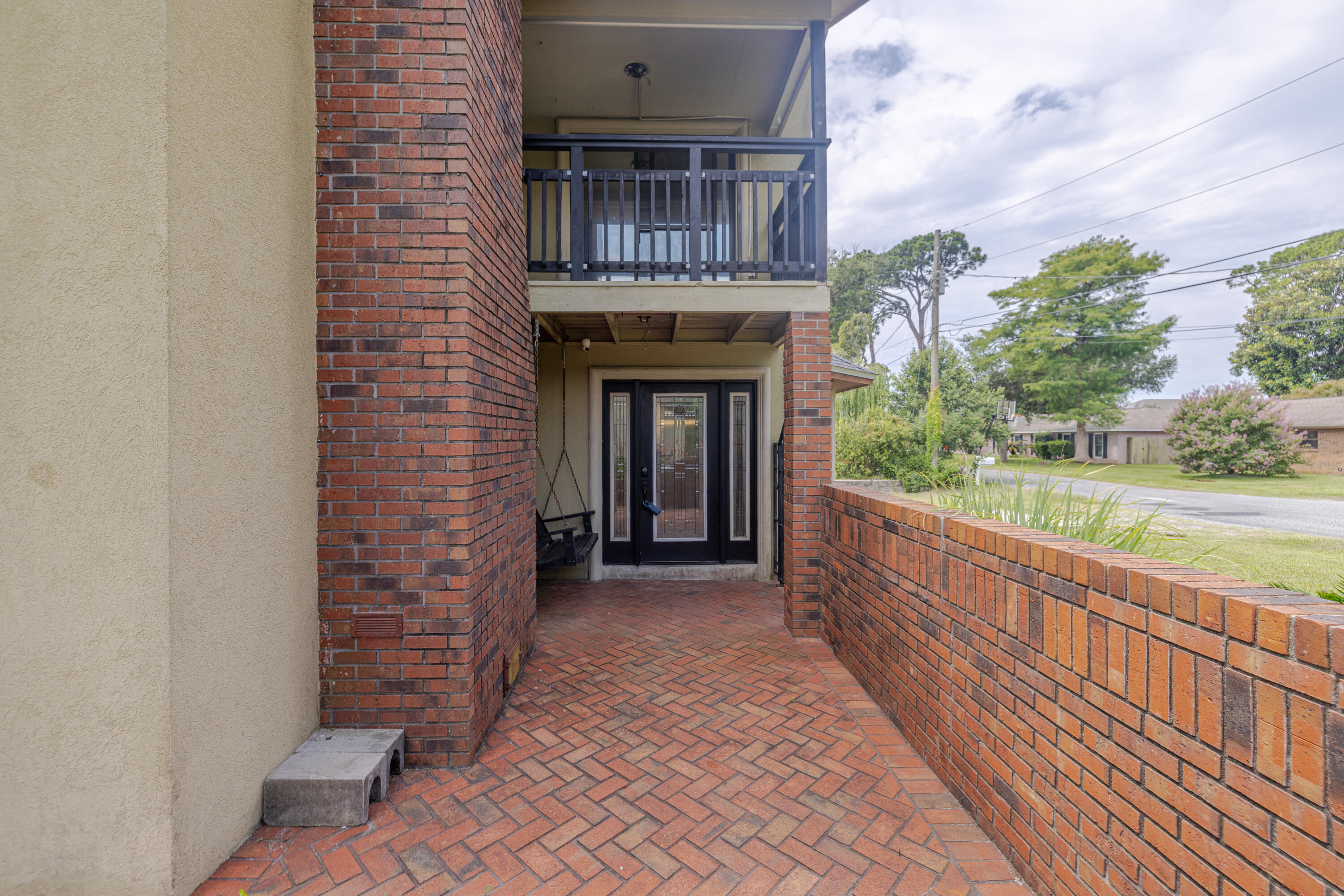 GRAND LAGOON BANKS - Residential