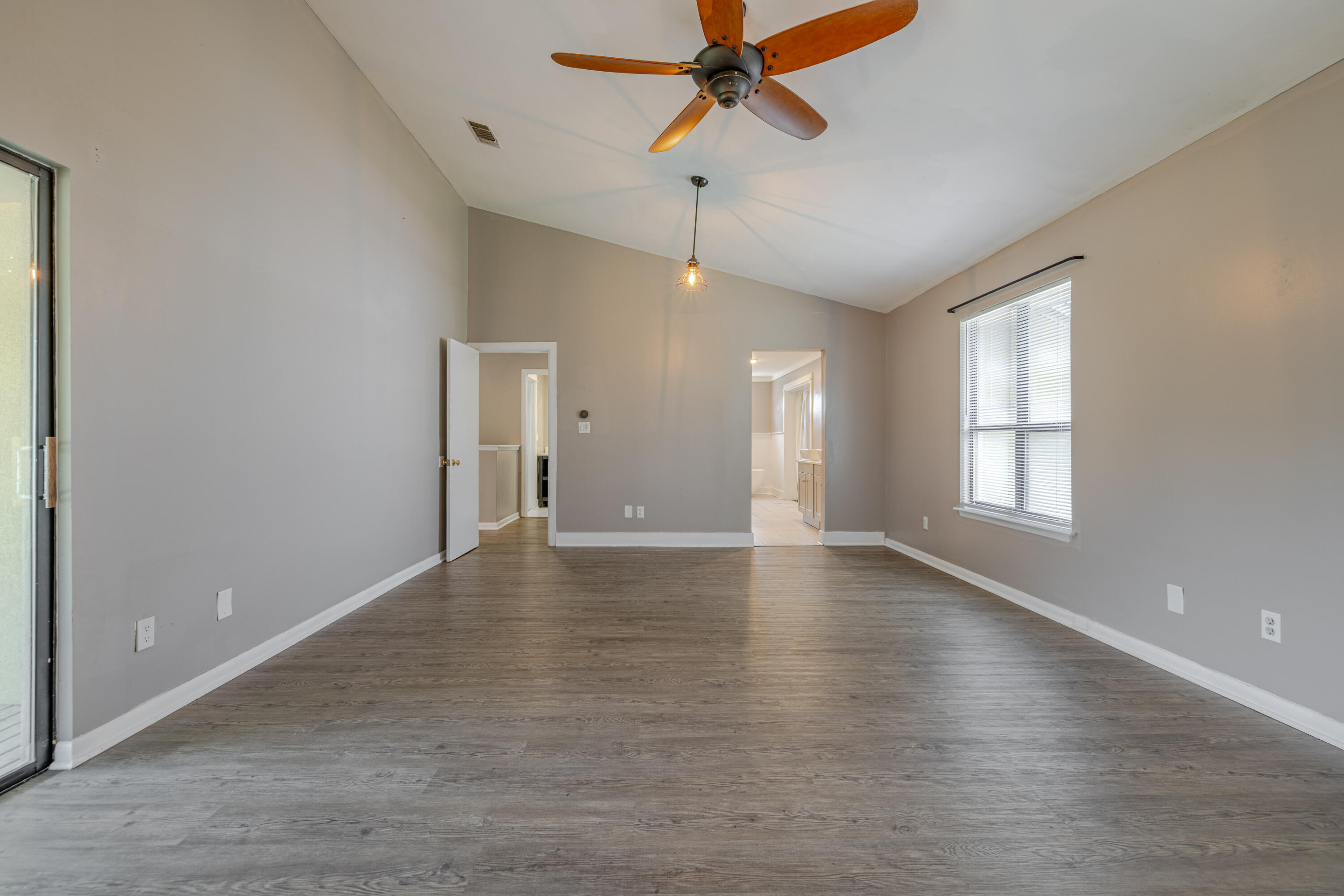GRAND LAGOON BANKS - Residential