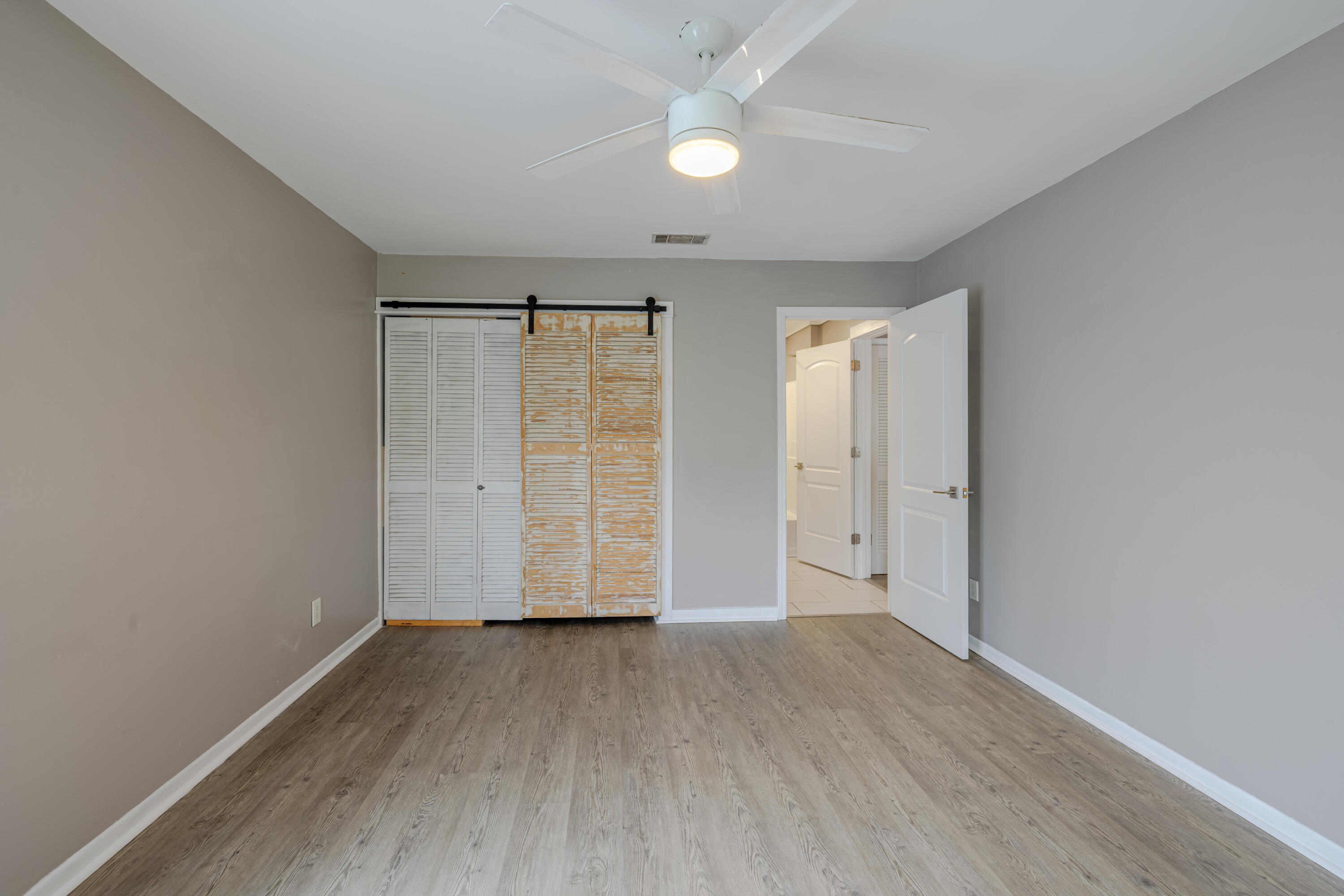 GRAND LAGOON BANKS - Residential