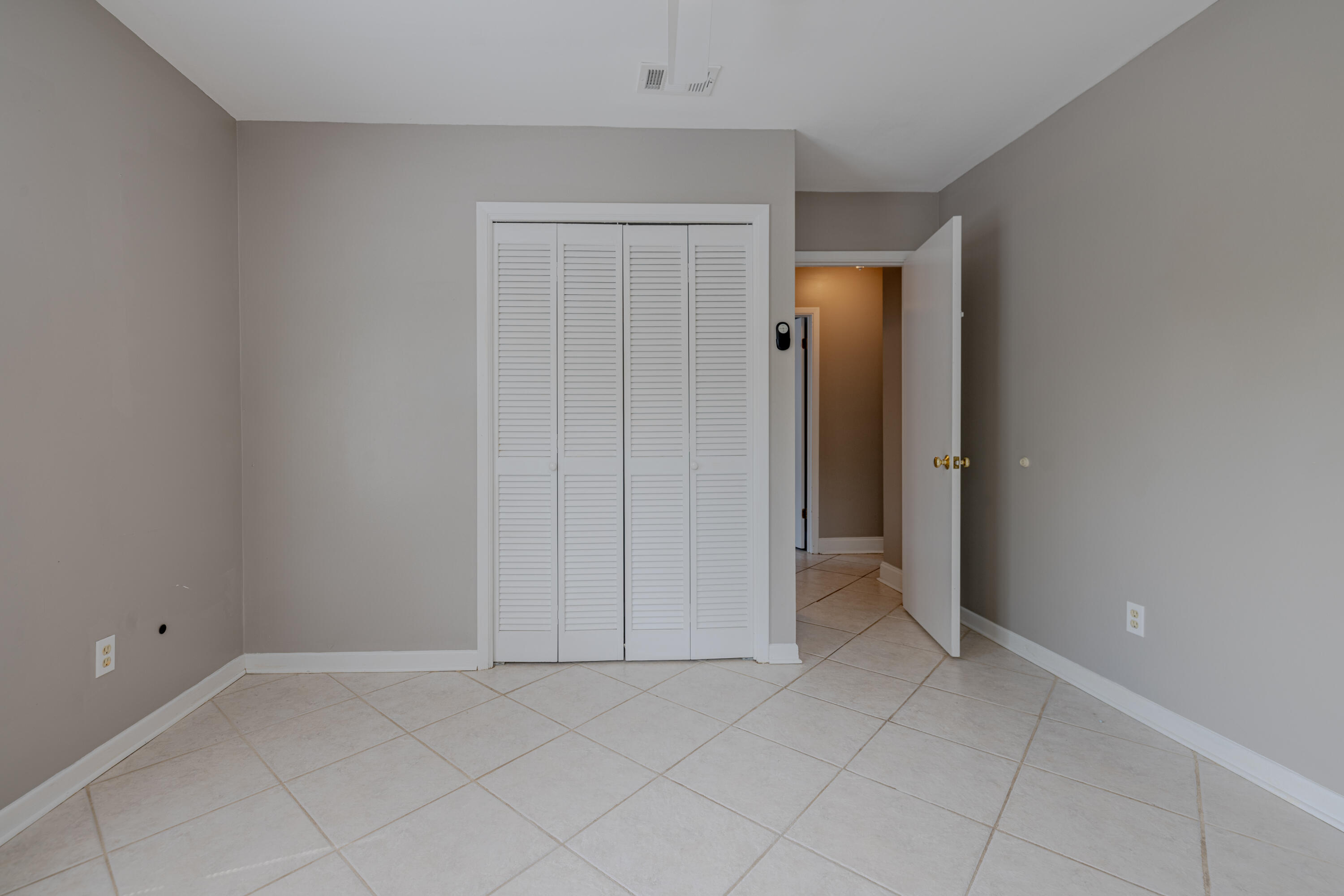 GRAND LAGOON BANKS - Residential