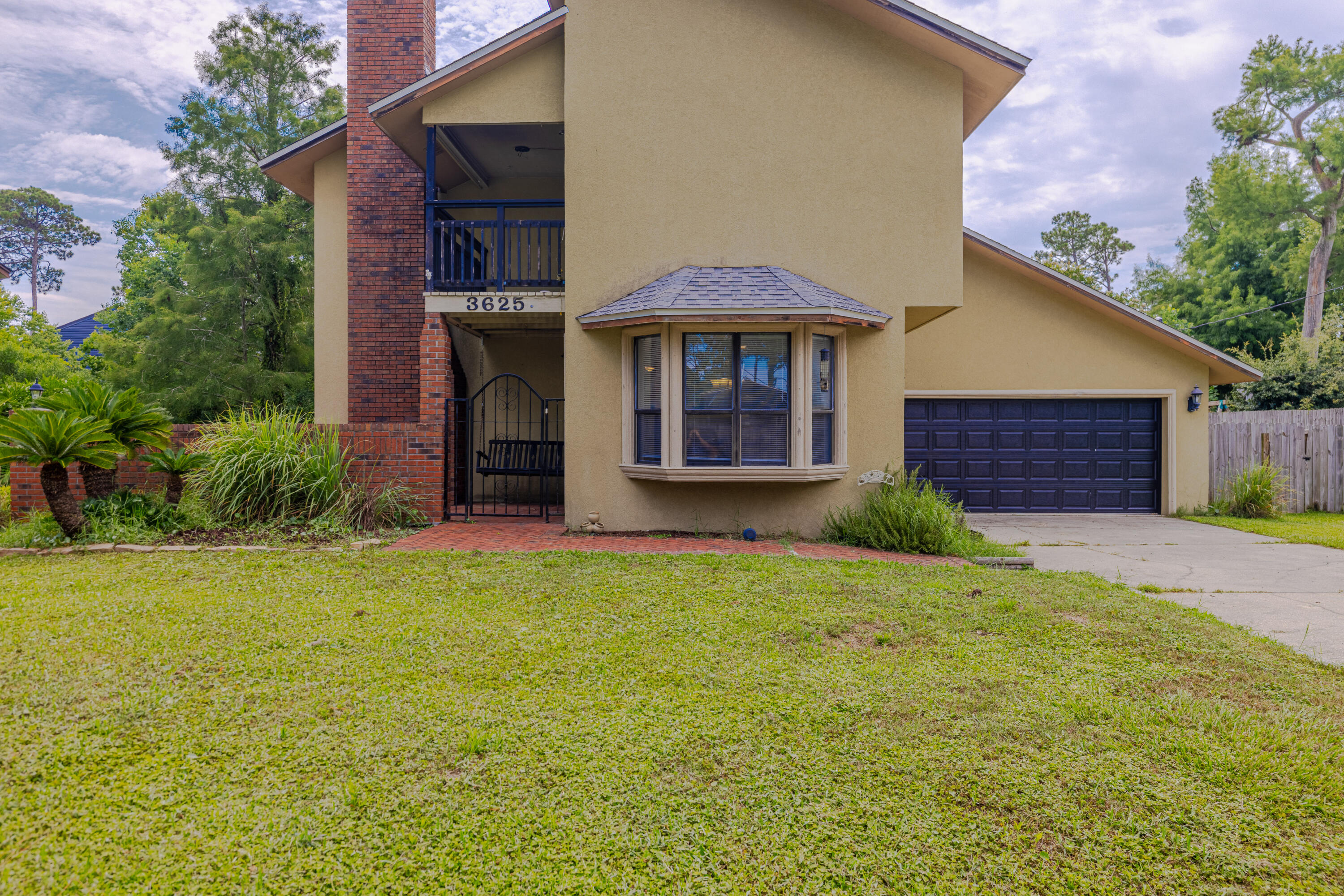 GRAND LAGOON BANKS - Residential